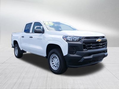 2025 Chevrolet Colorado WT/LT