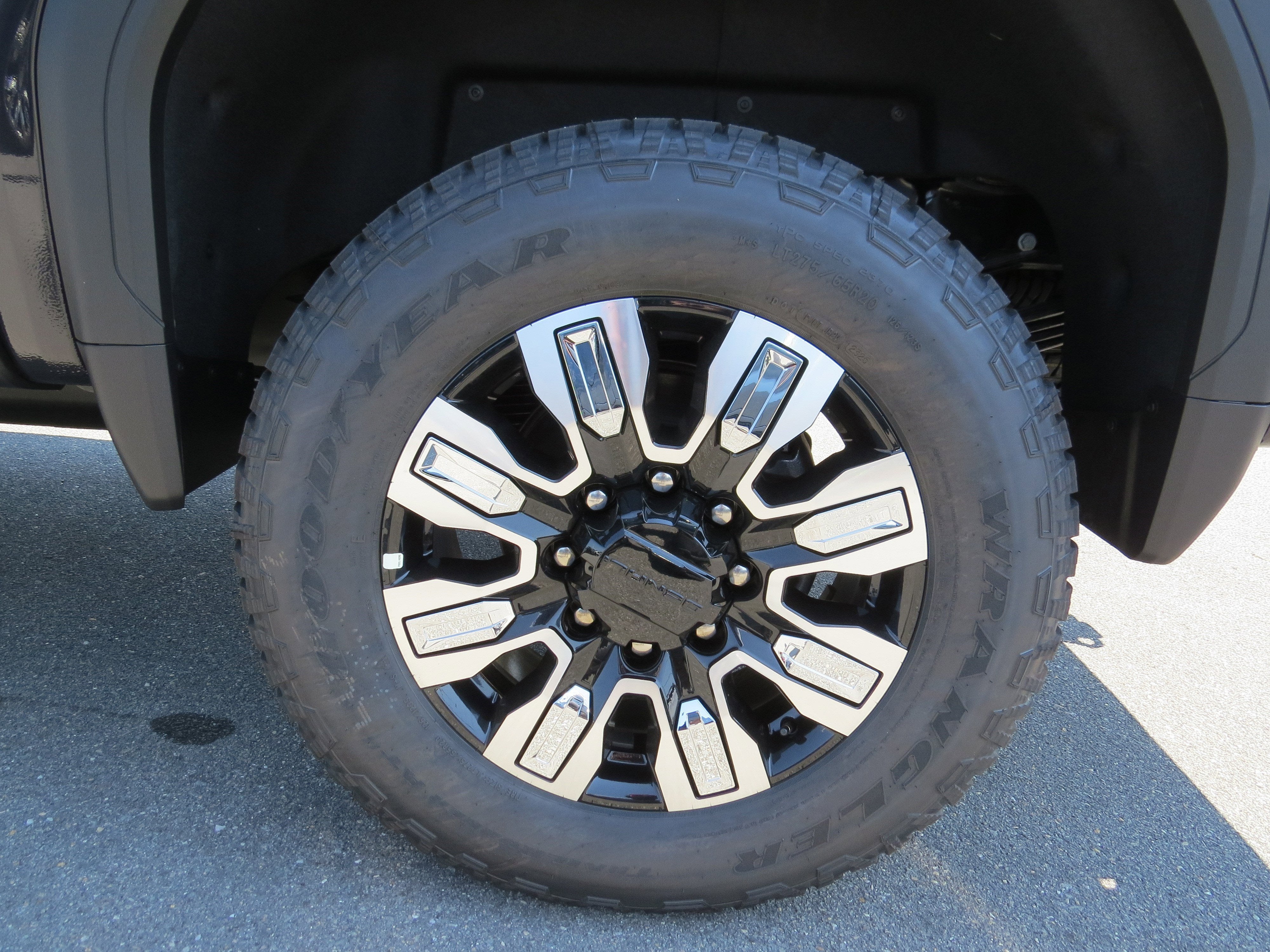 2025 GMC Sierra 2500 HD Denali