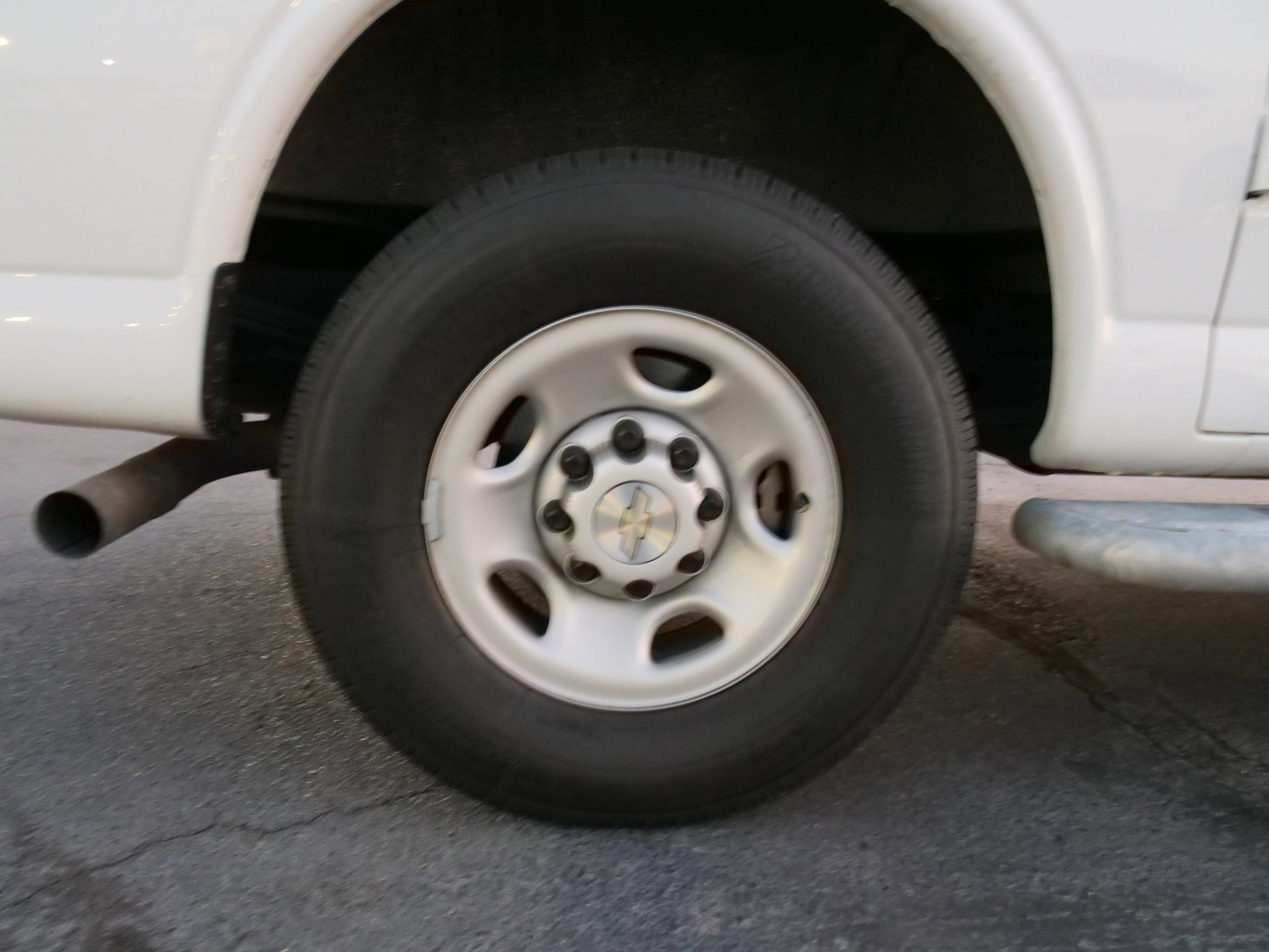 2024 Chevrolet Express Cargo 2500 WT