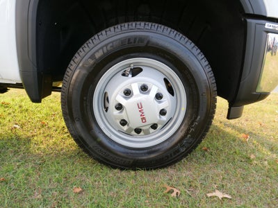 2026 GMC Sierra 3500 HD Chassis Cab Pro