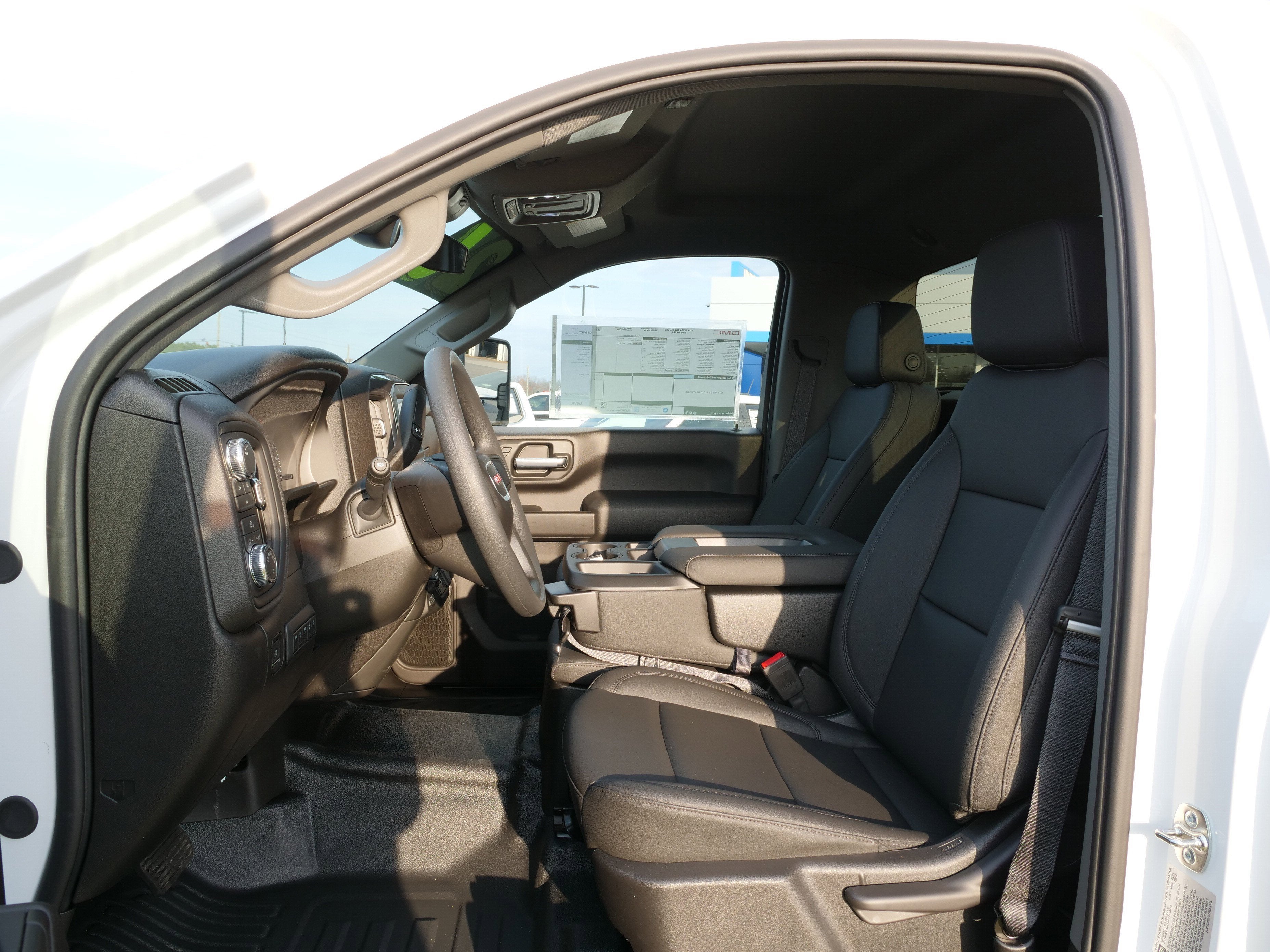 2026 GMC Sierra 3500 HD Chassis Cab Pro