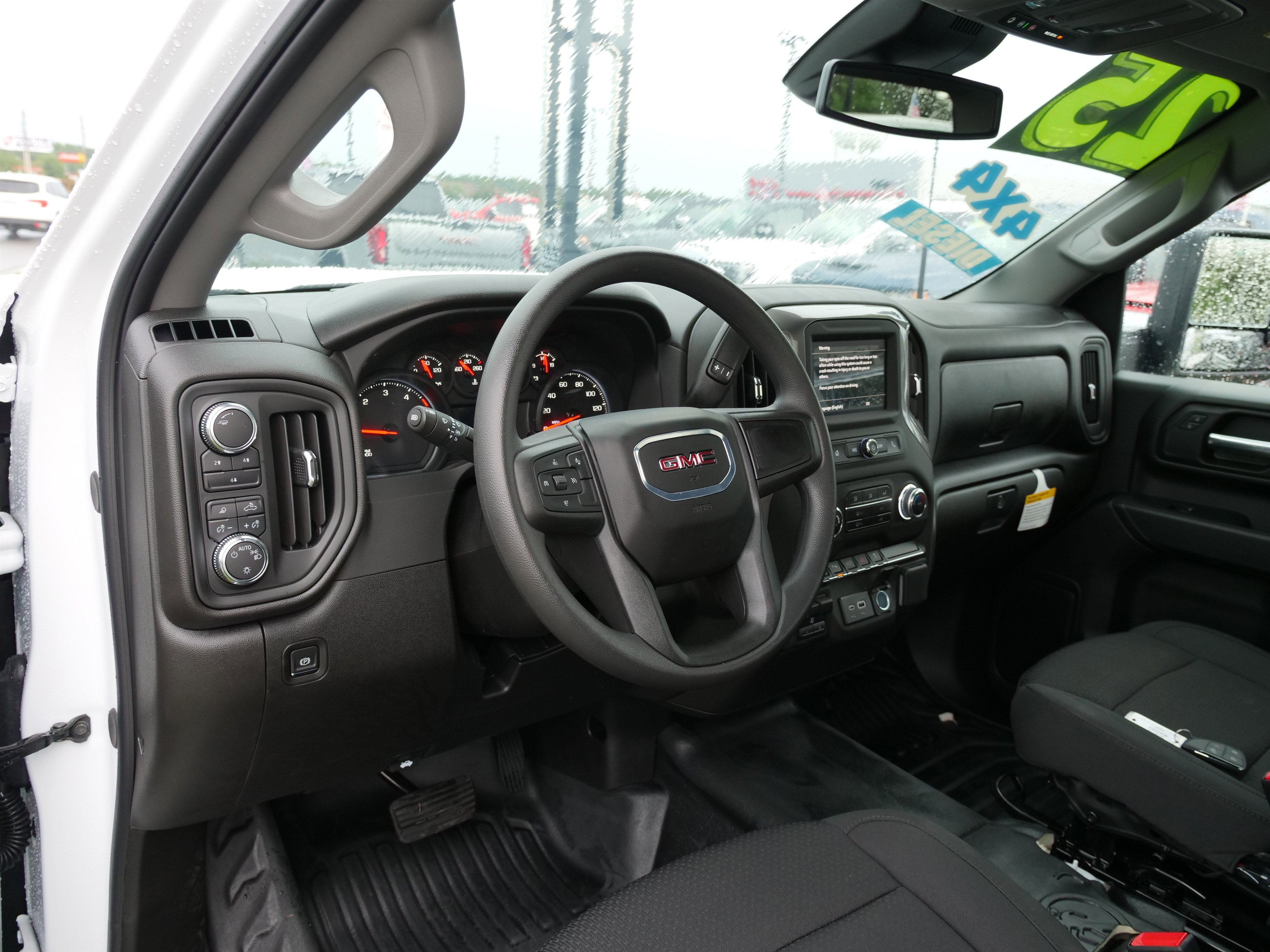 2025 GMC Sierra 2500 HD Pro