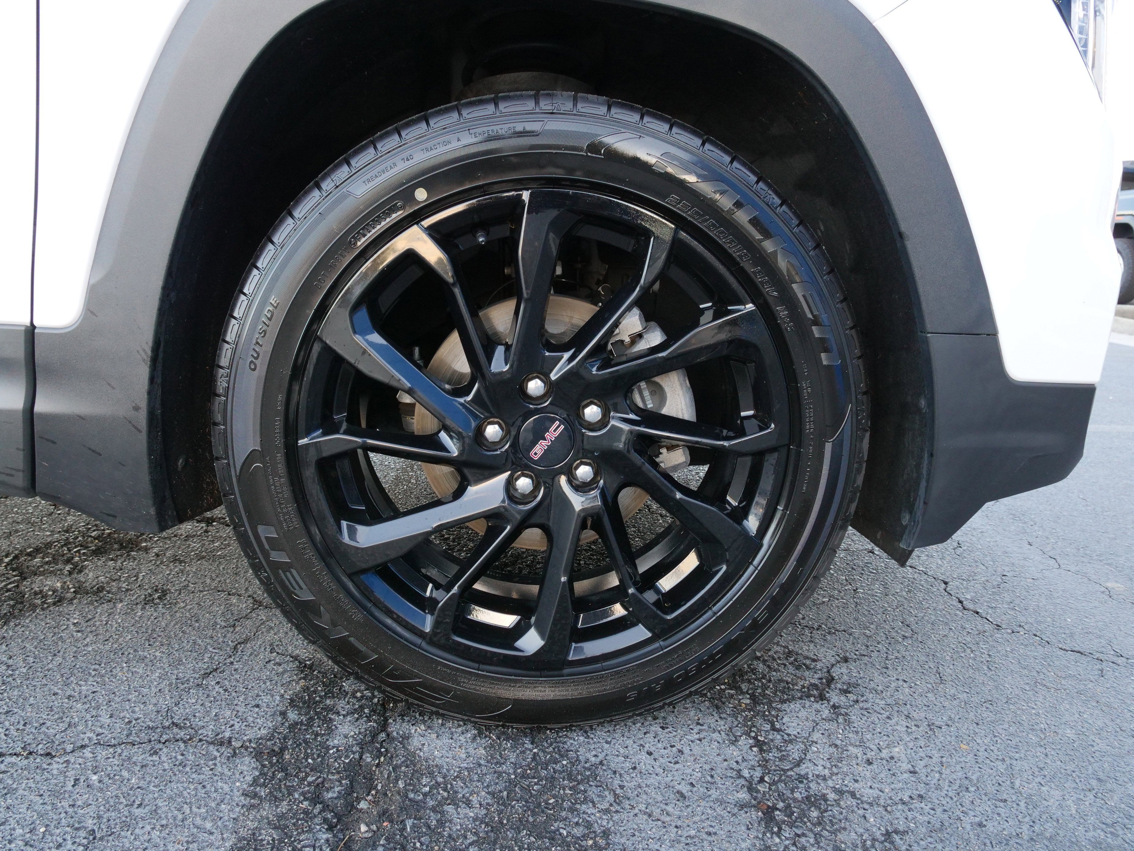 2023 GMC Terrain SLT