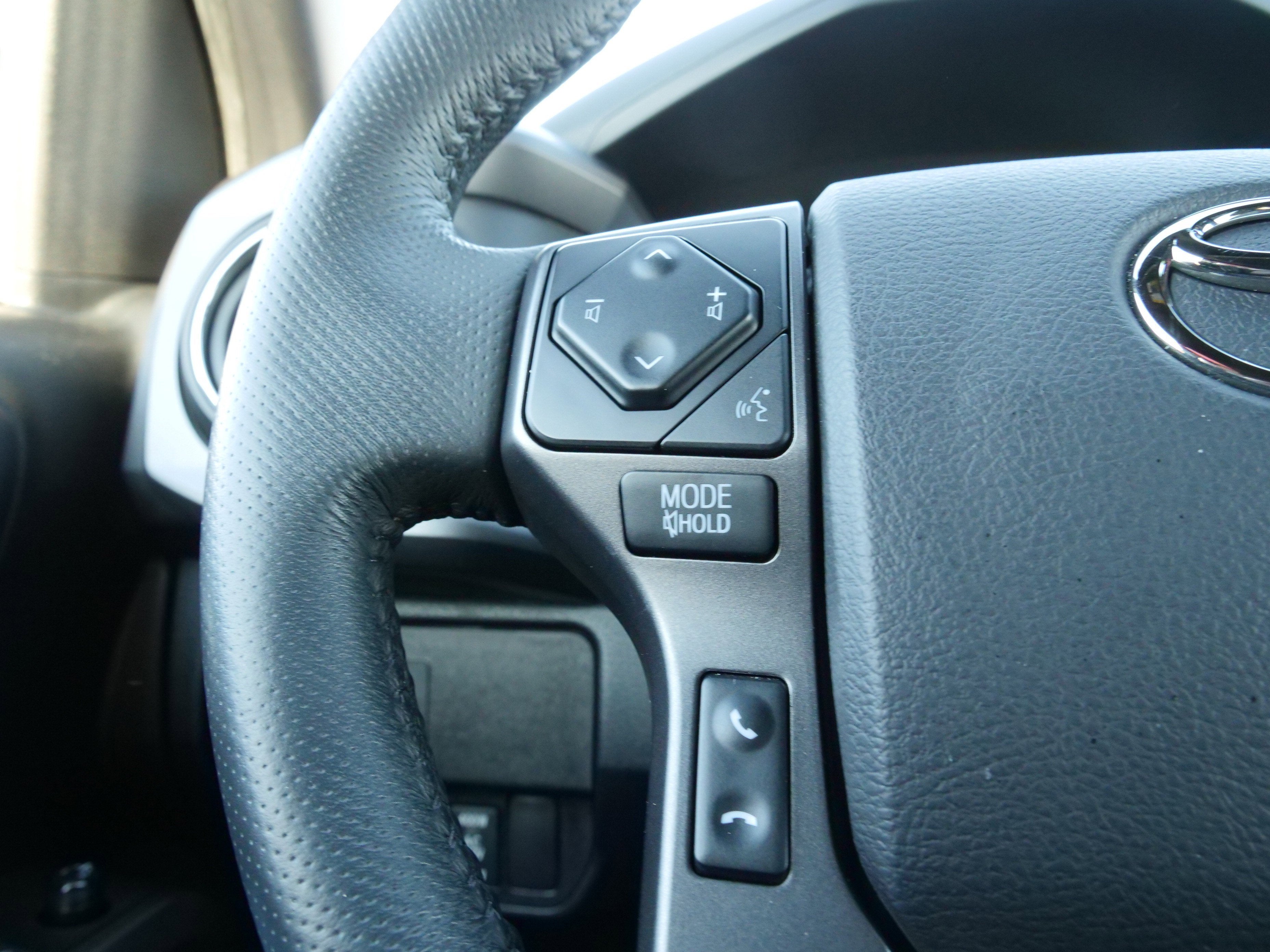 2021 Toyota Tacoma 2WD SR5