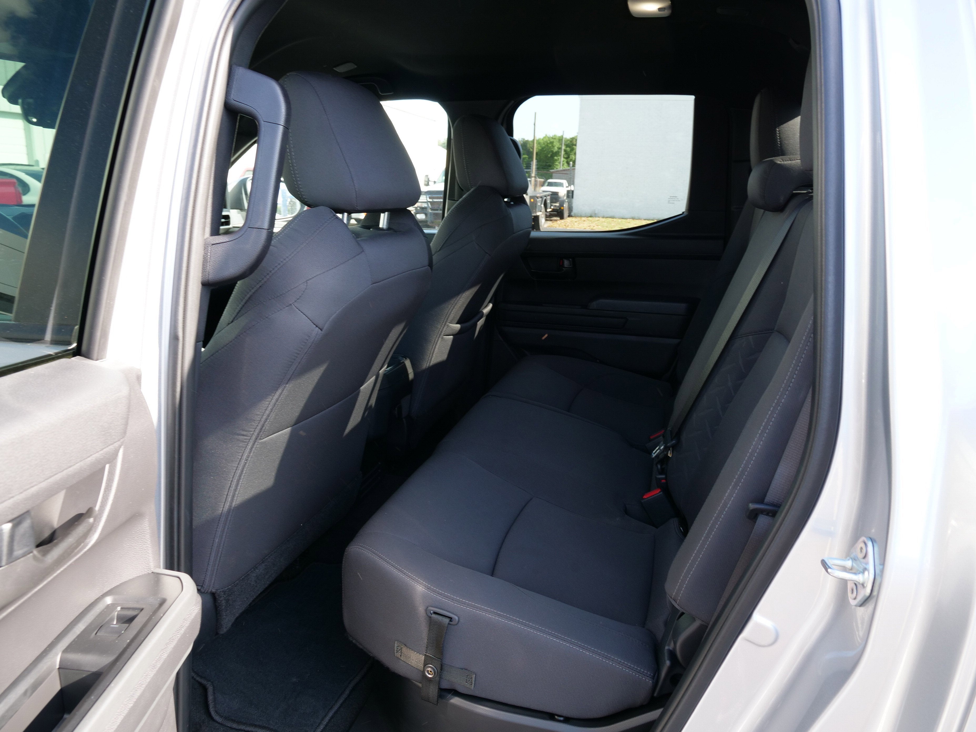 2024 Toyota Tacoma 4WD SR5