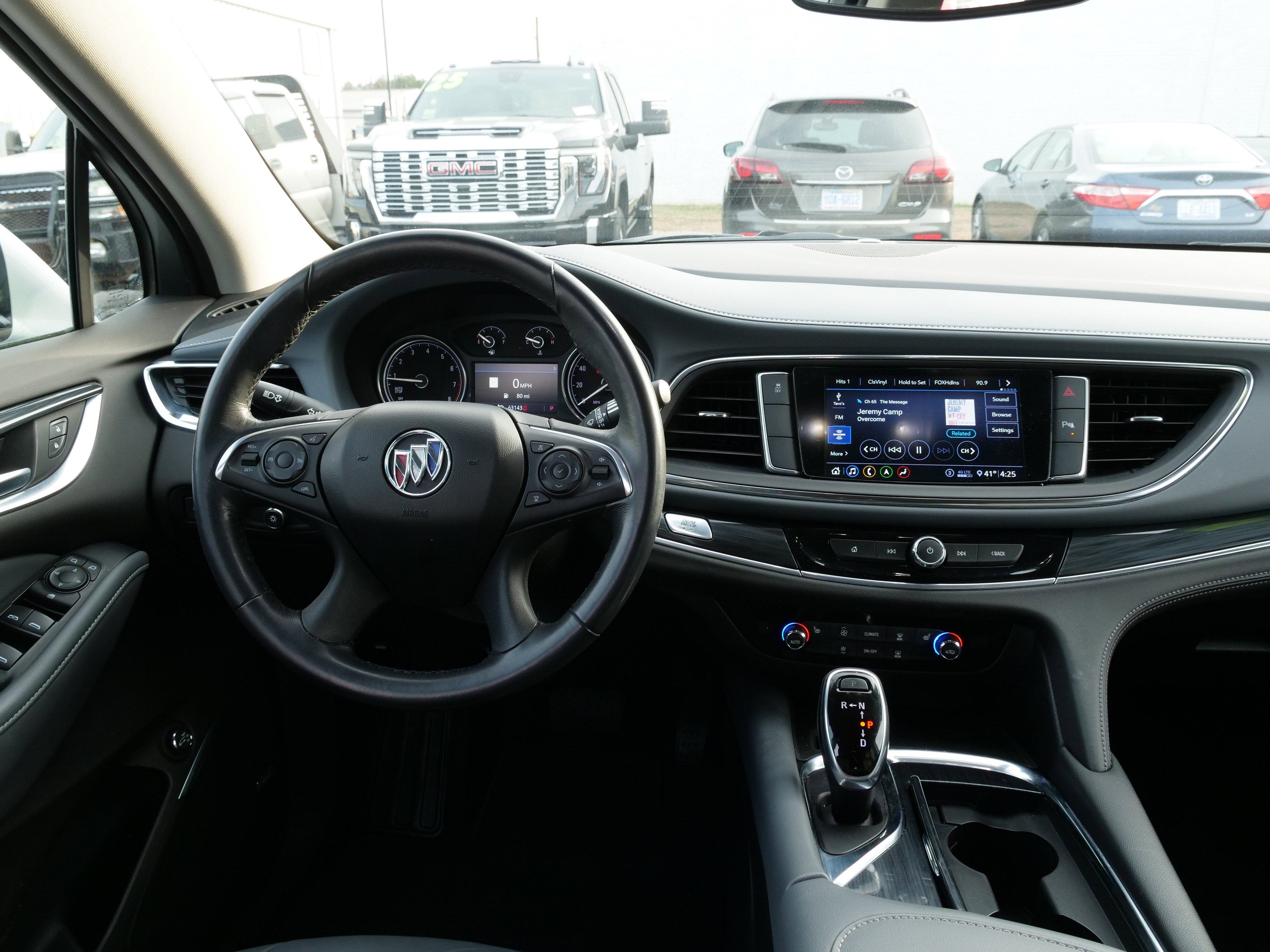 2021 Buick Enclave Essence