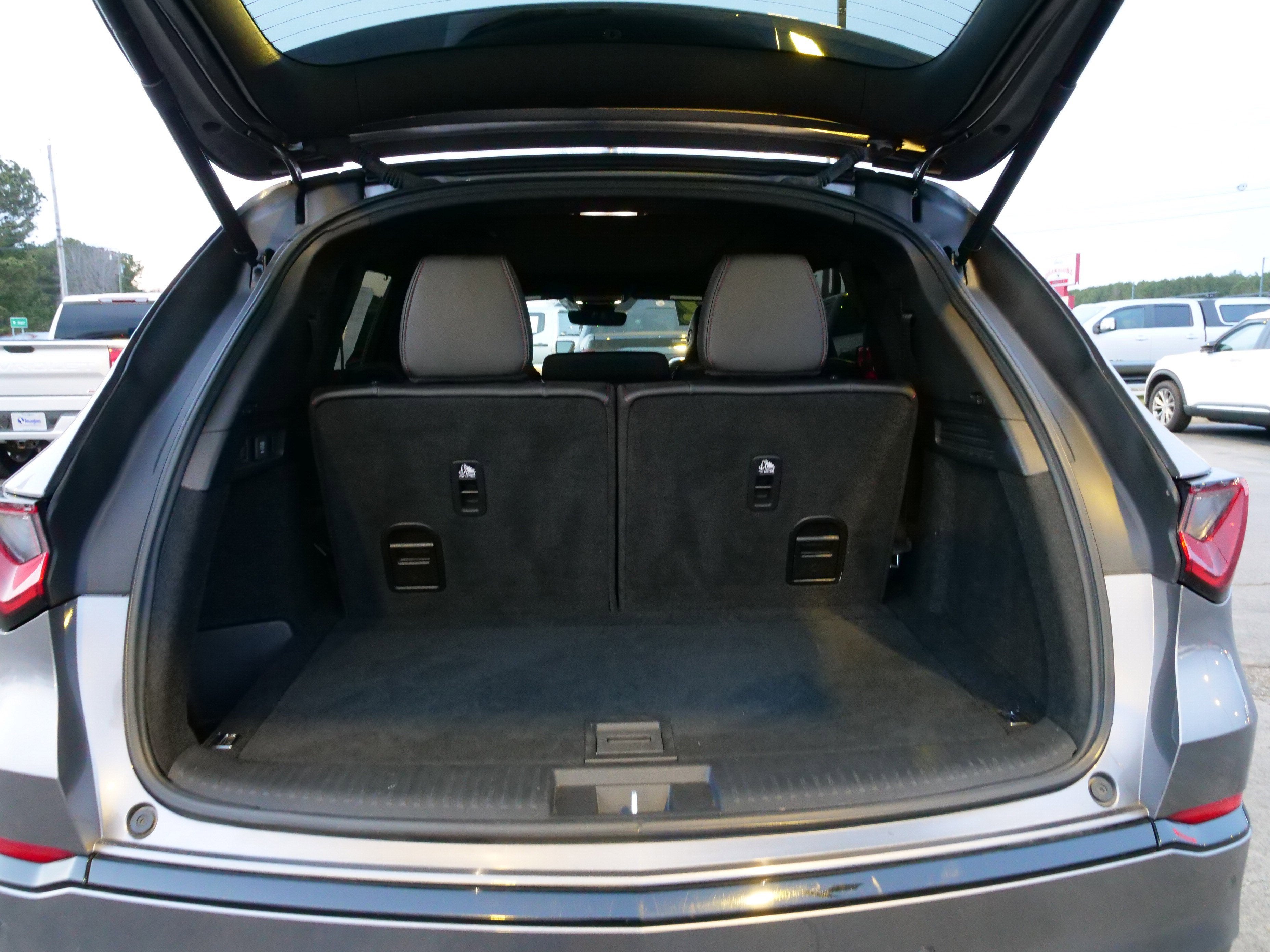 2022 Acura MDX w/A-Spec Package