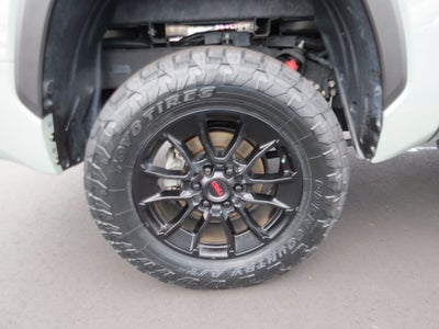 2024 Toyota Tundra 4WD SR5