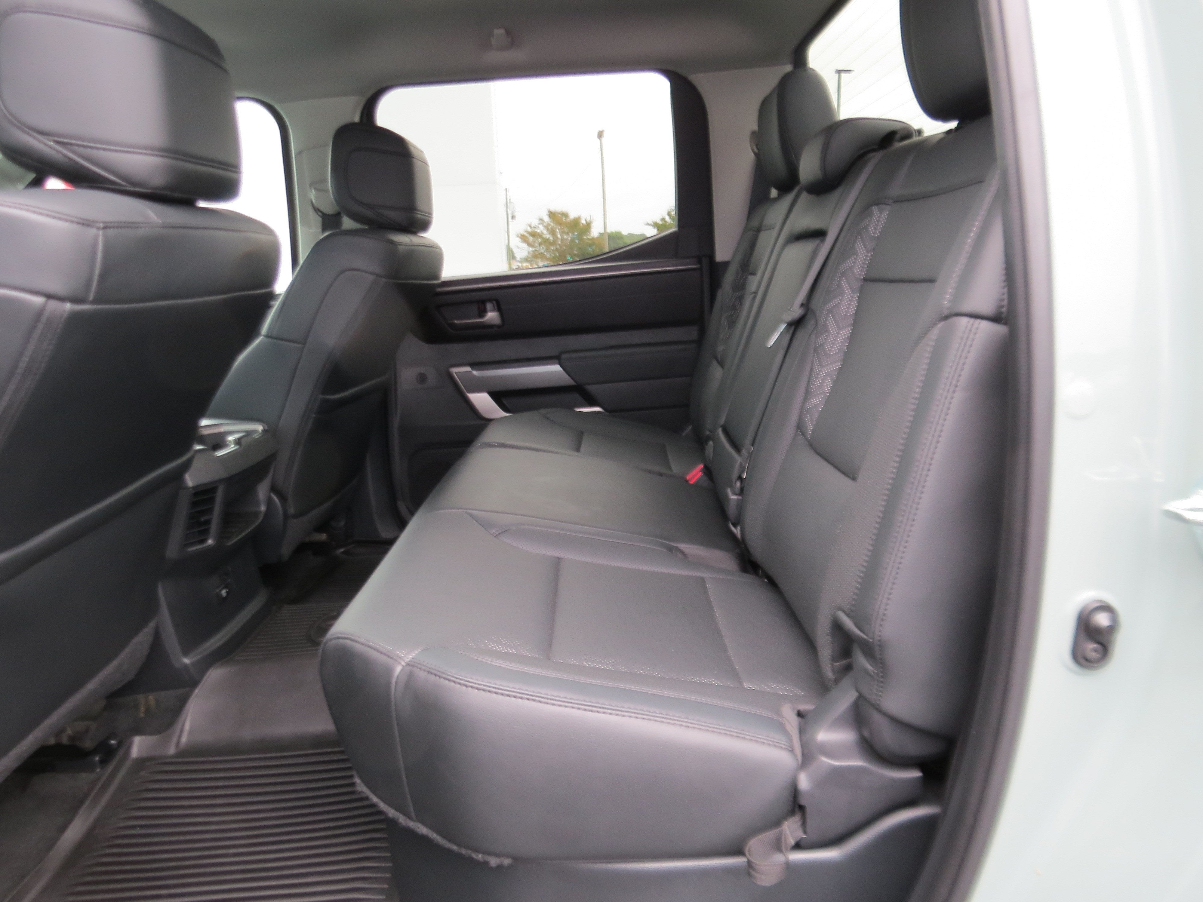 2024 Toyota Tundra 4WD SR5