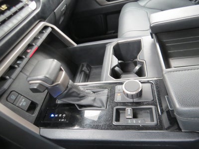 2024 Toyota Tundra 4WD SR5