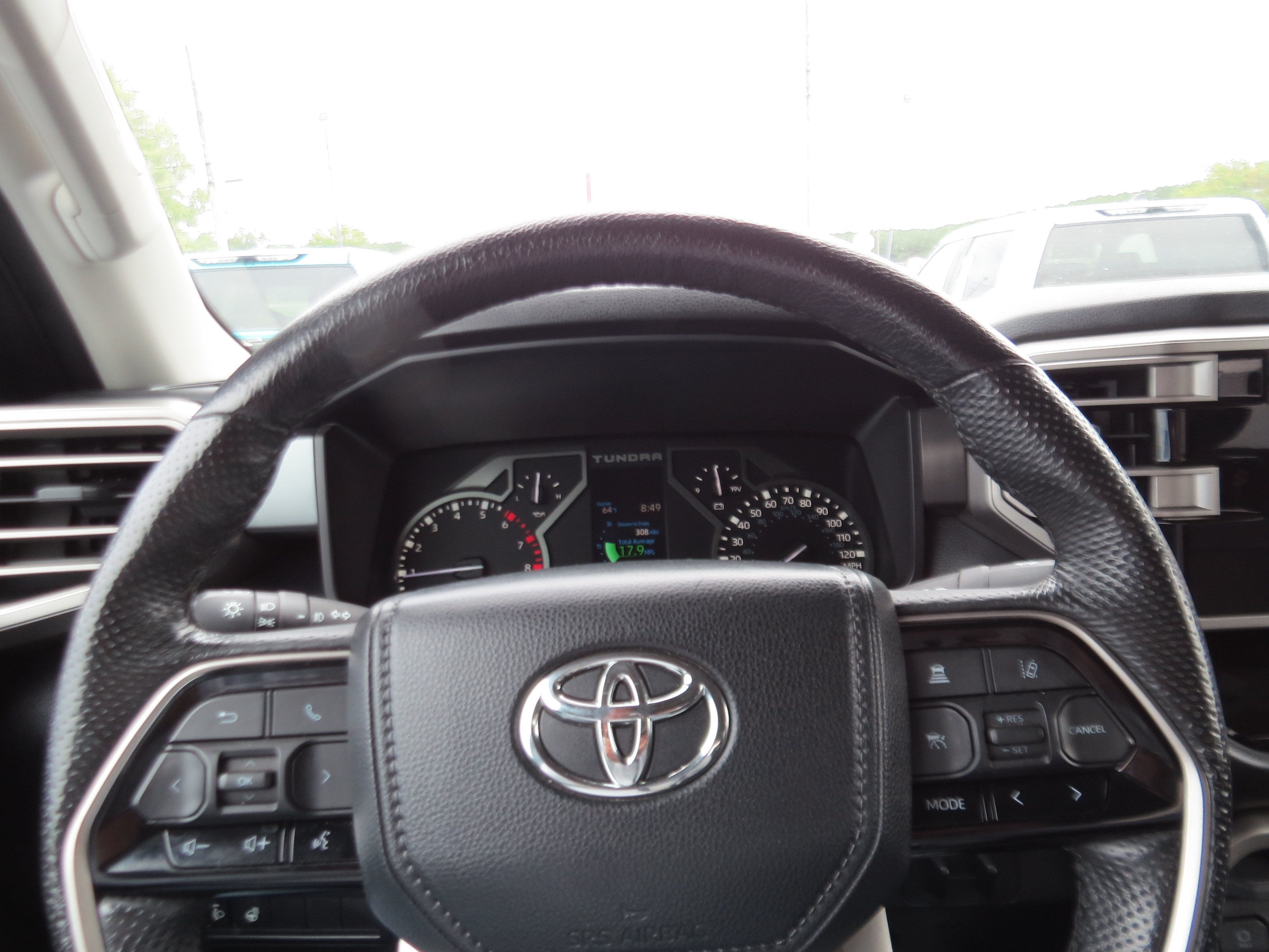2024 Toyota Tundra 4WD SR5