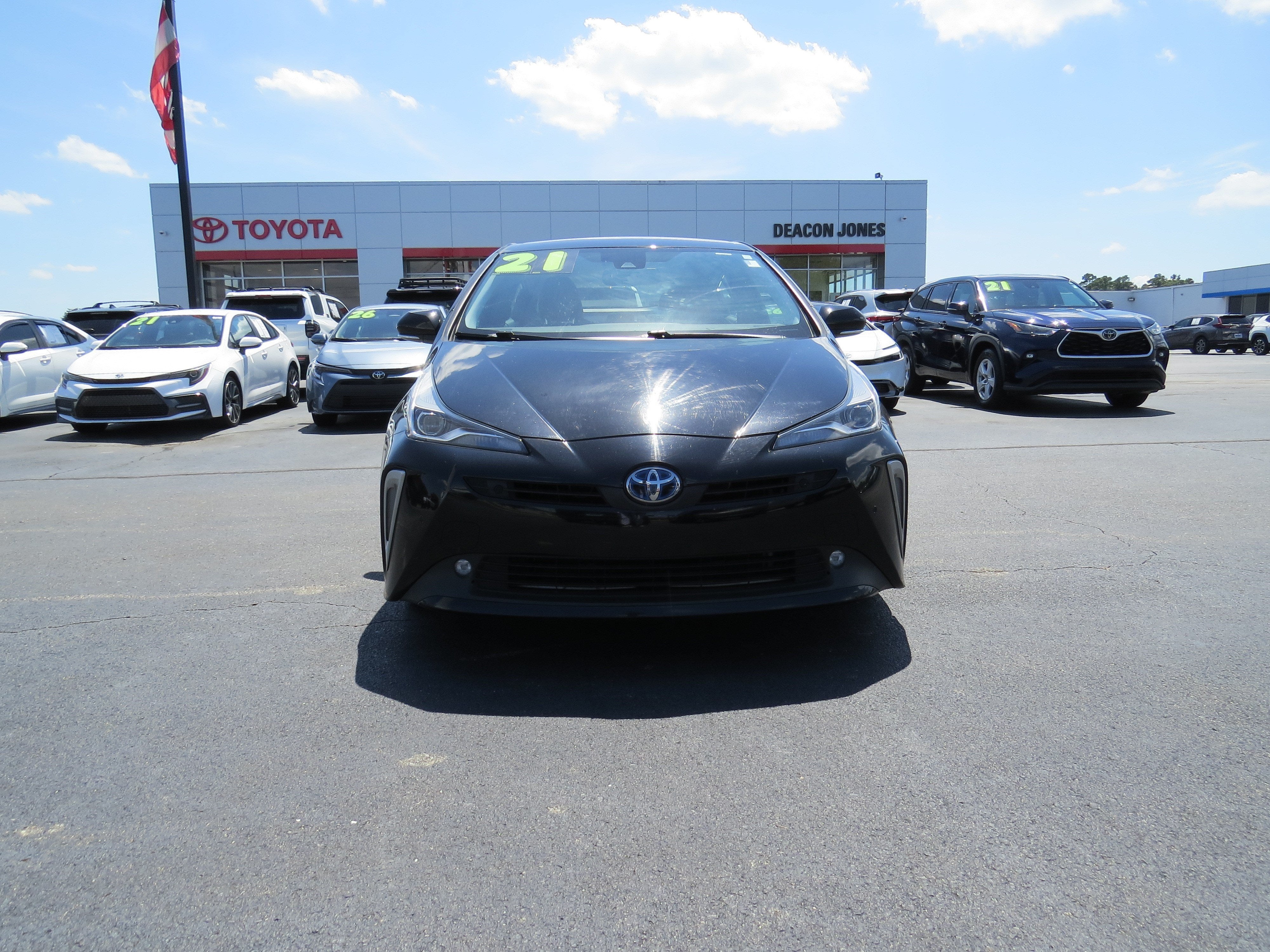 2021 Toyota Prius XLE