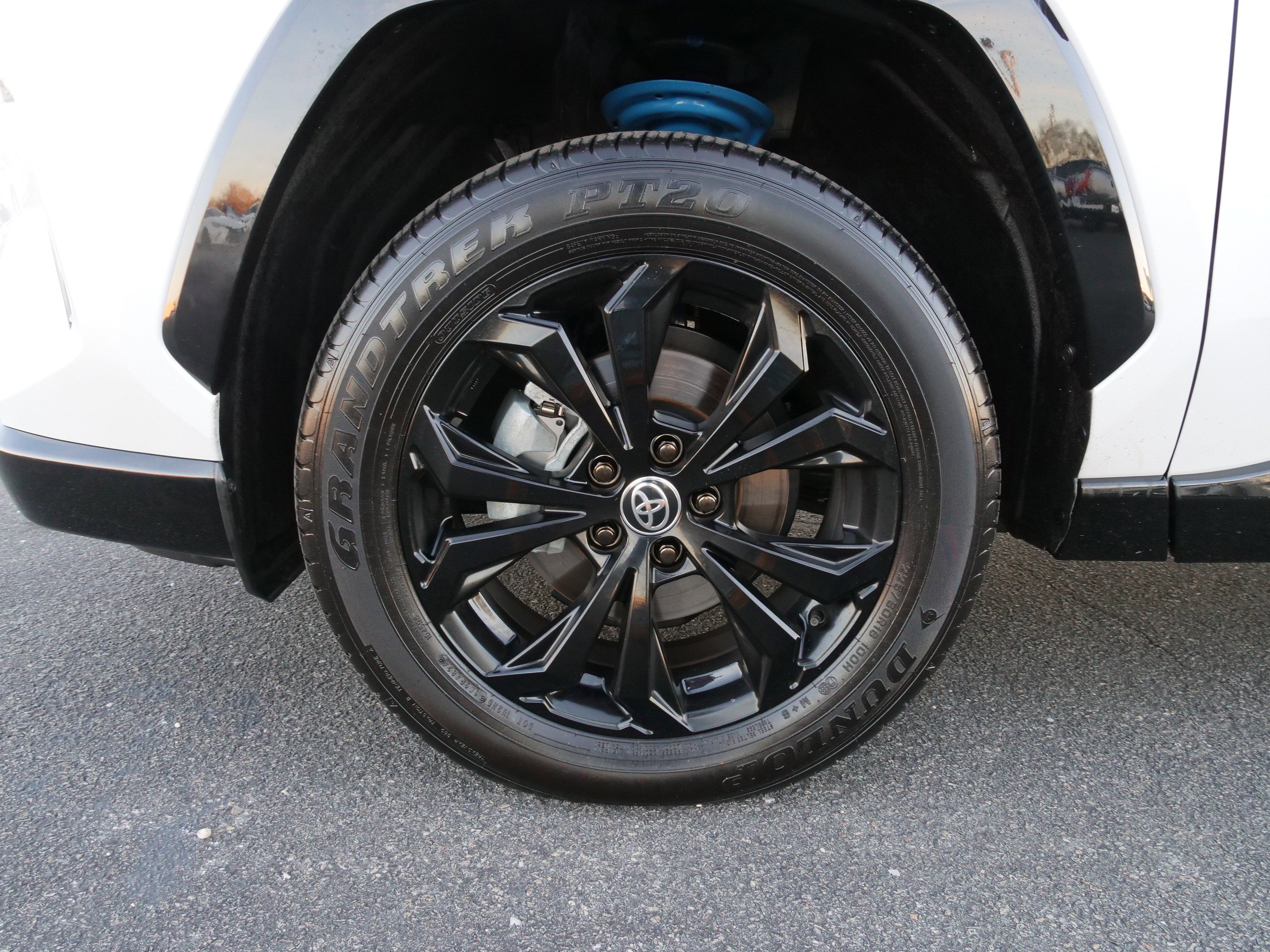 2025 Toyota RAV4 Hybrid XSE