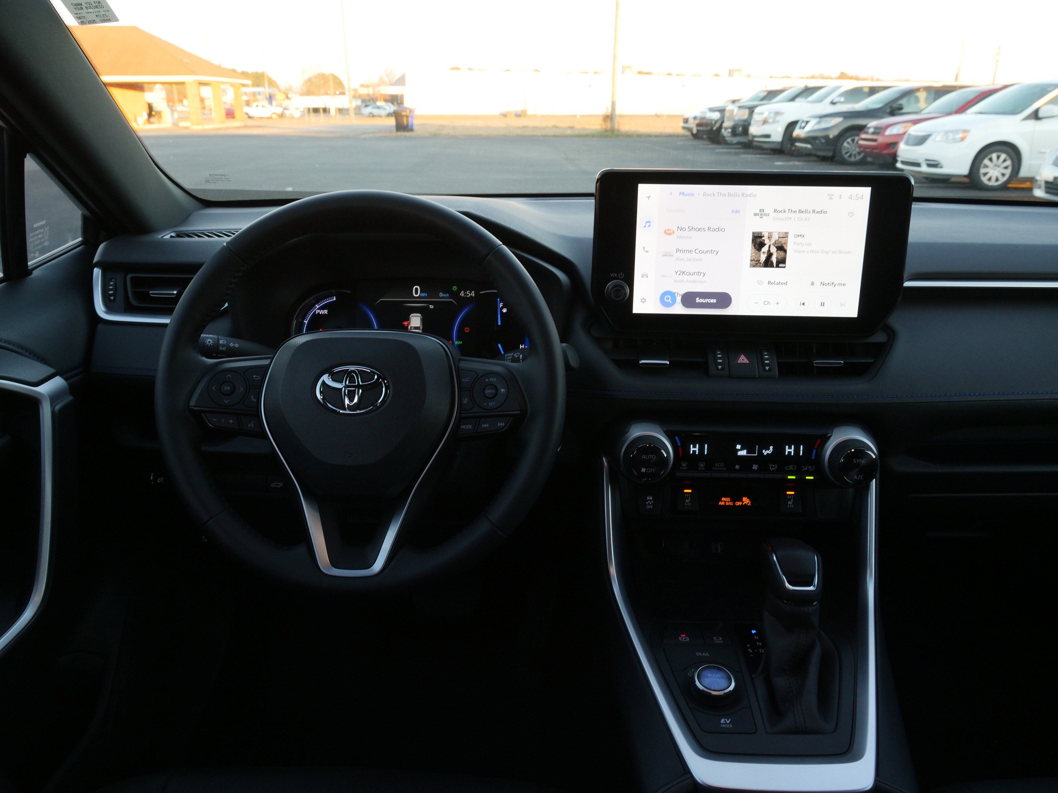 2025 Toyota RAV4 Hybrid XSE