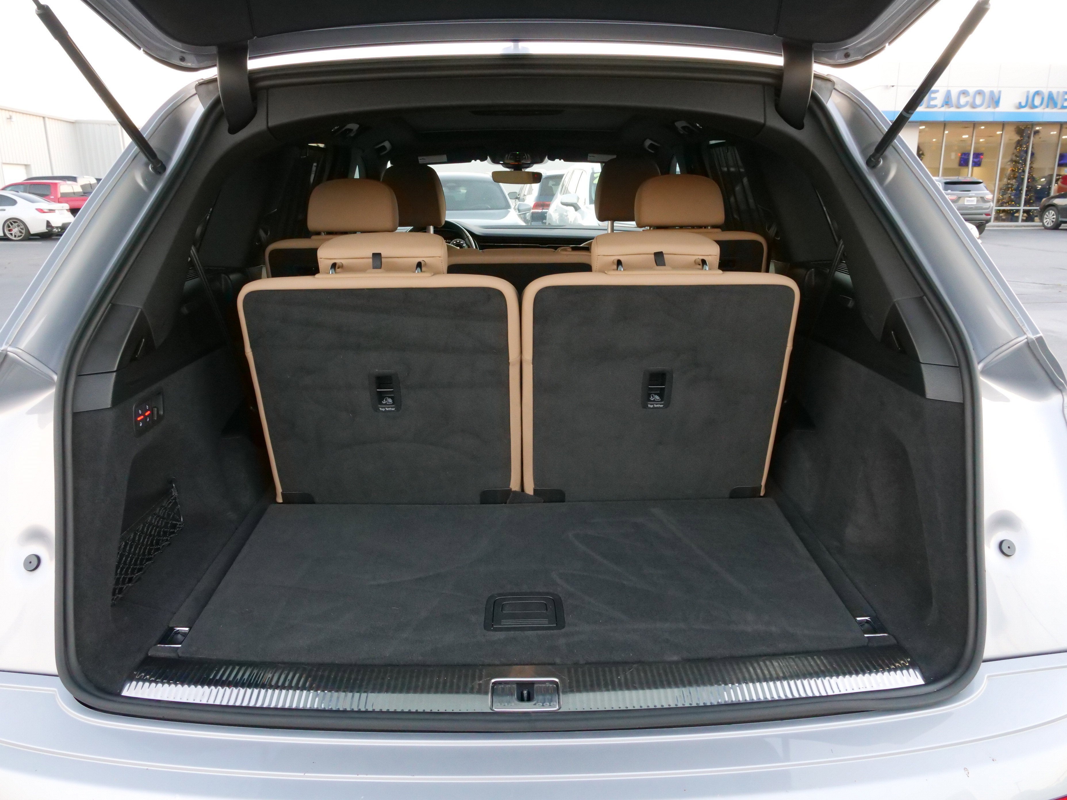 2021 Audi Q7 Premium Plus