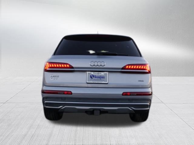 2021 Audi Q7 Premium Plus