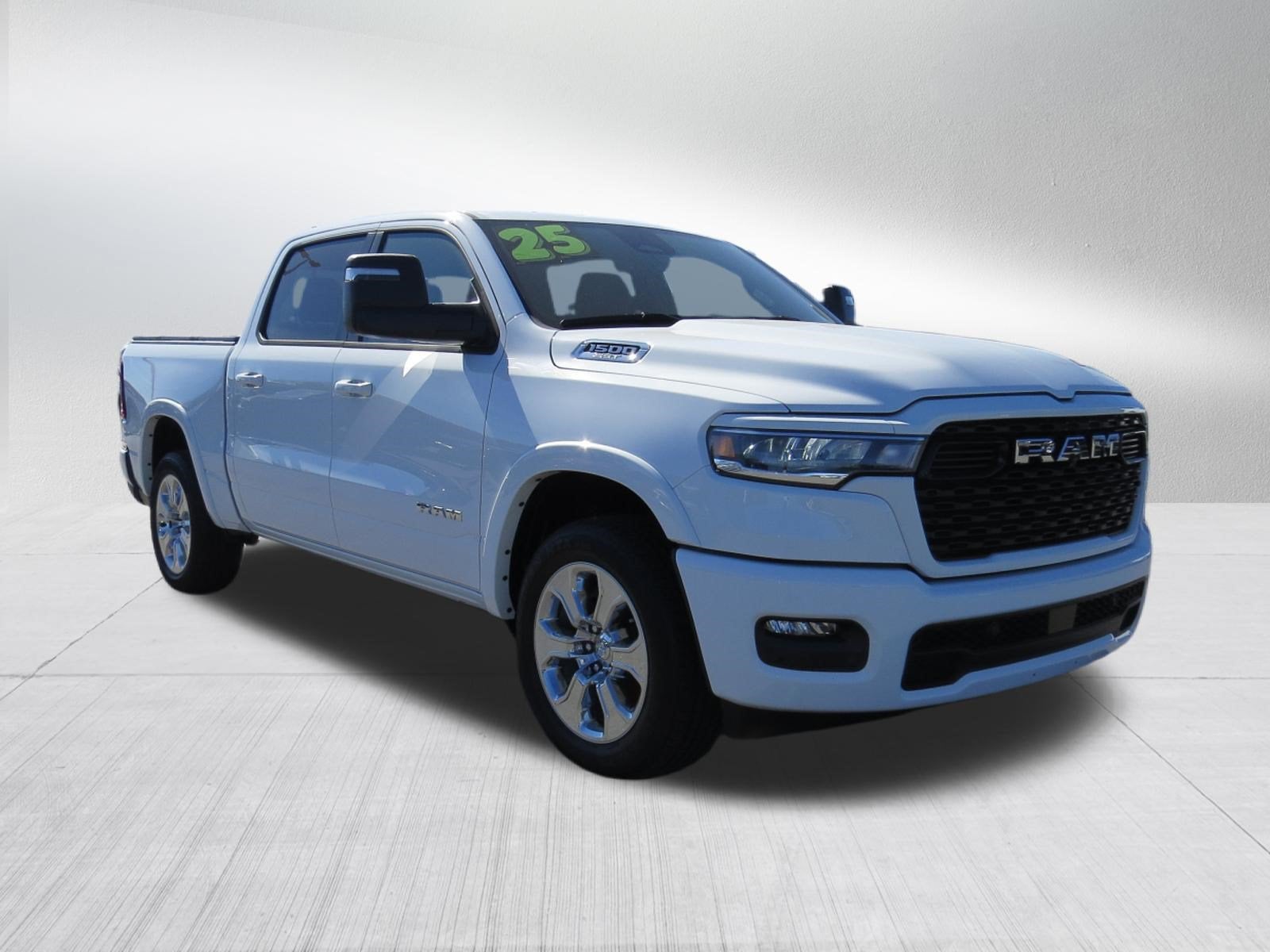 2025 RAM 1500 Big Horn 4x4 Crew Cab 3.0L Twin Turbo V6