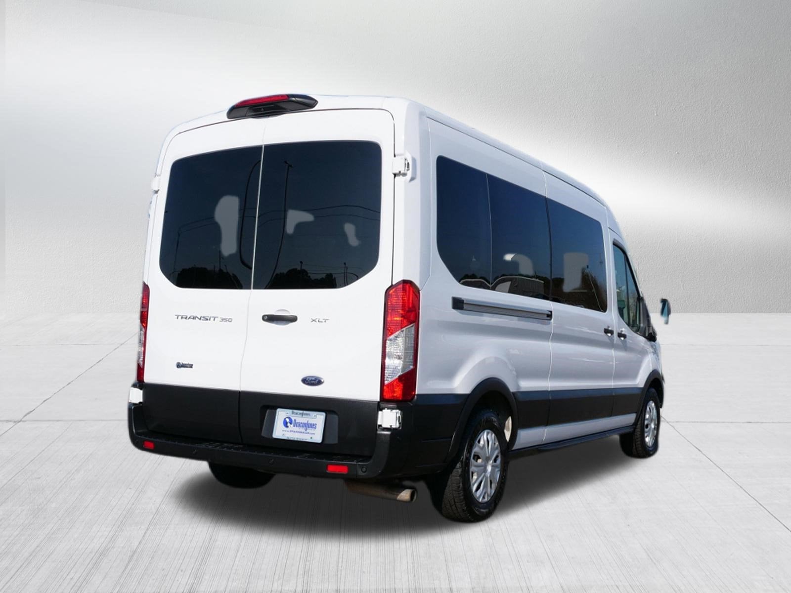 2023 Ford Transit Passenger Wagon Base