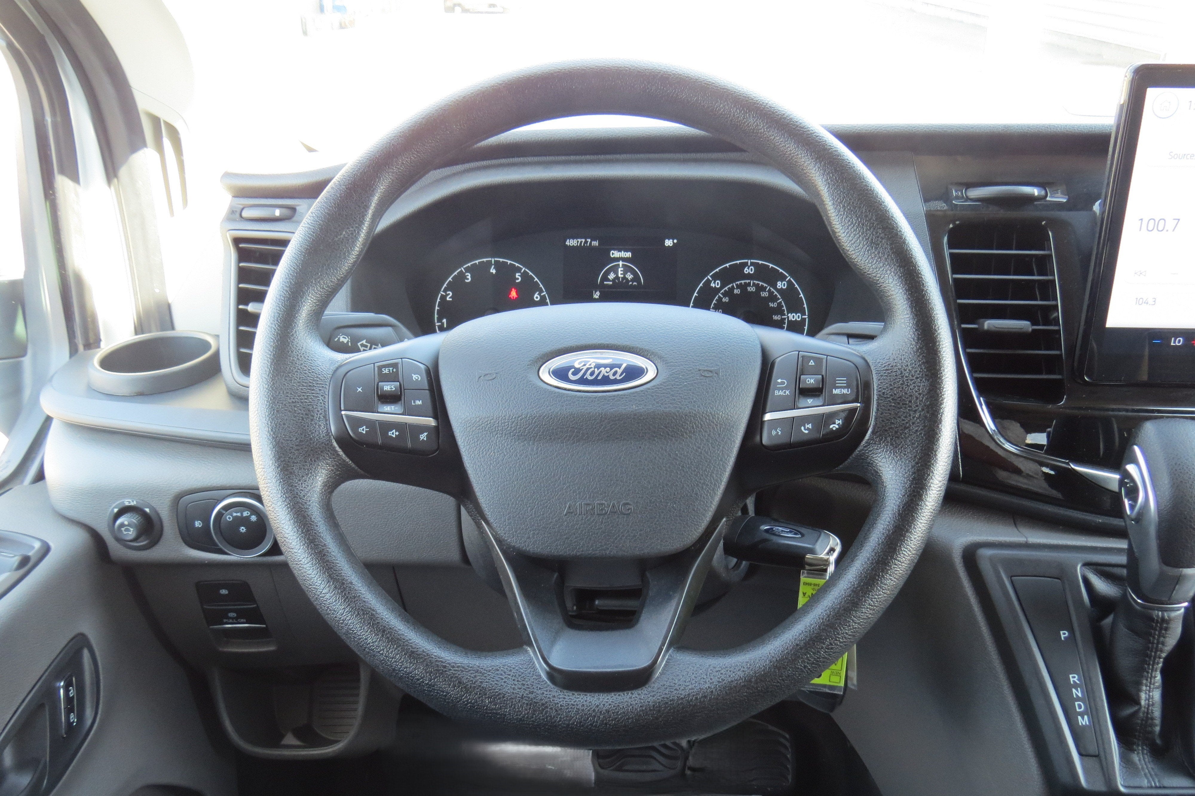 2024 Ford Transit Passenger Wagon XLT T-350 148 Med Roof RWD