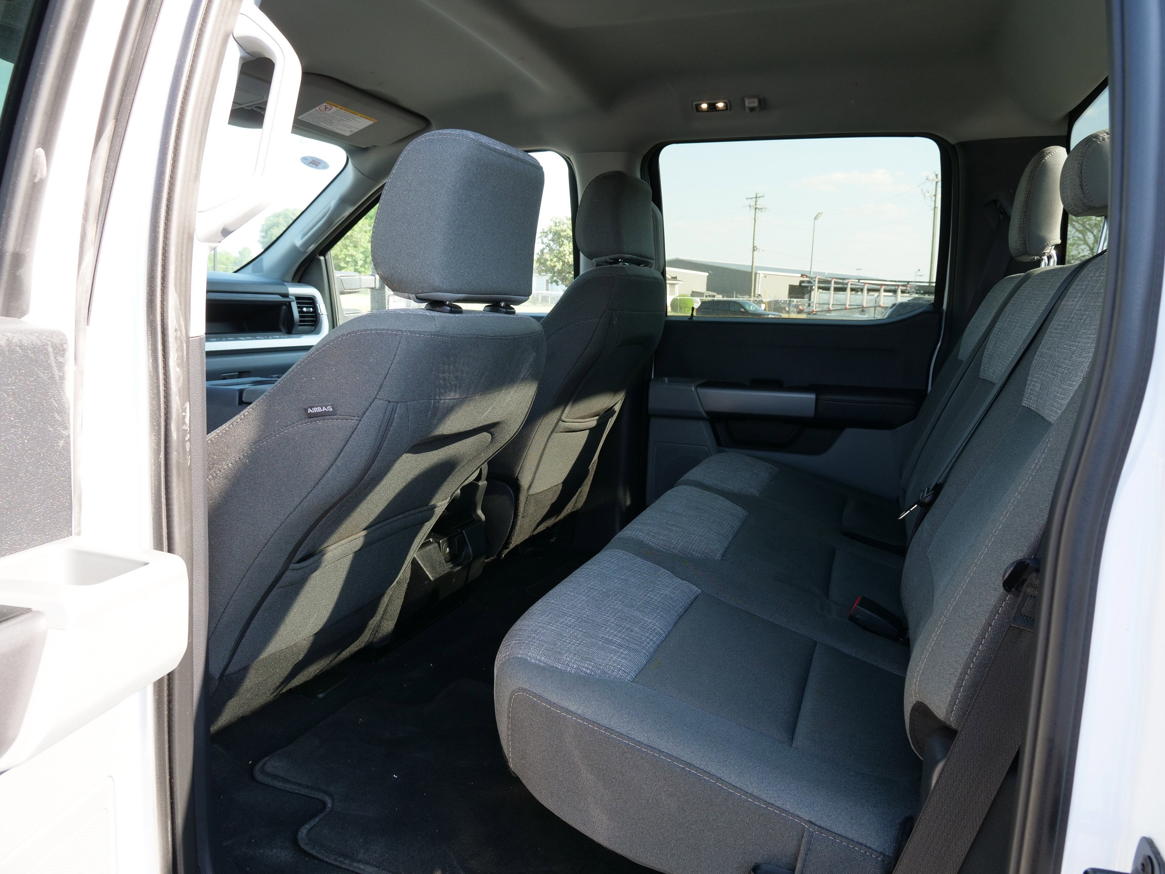 2025 Ford Super Duty F-250 SRW Base