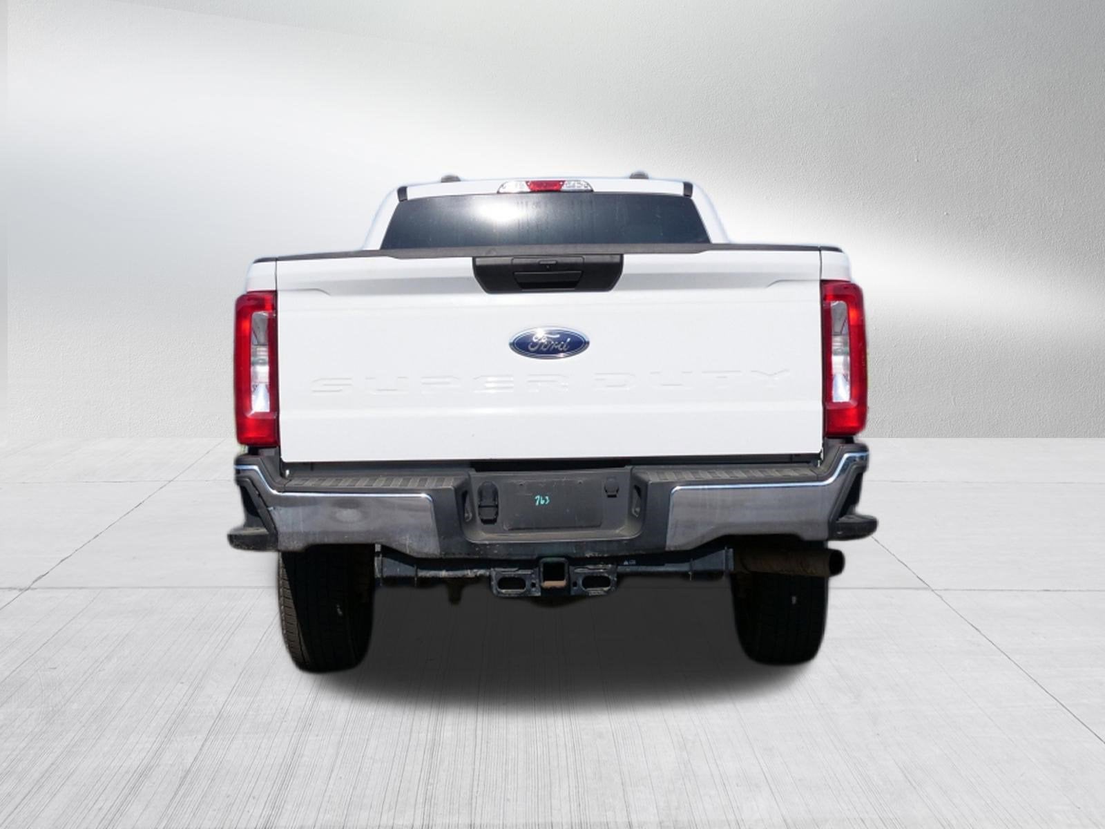 2025 Ford Super Duty F-250 SRW Base