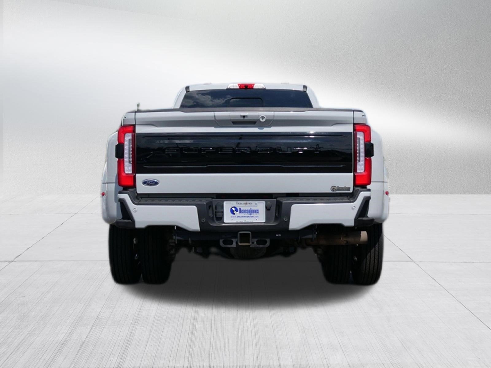 2026 Ford Super Duty F-450 DRW Base