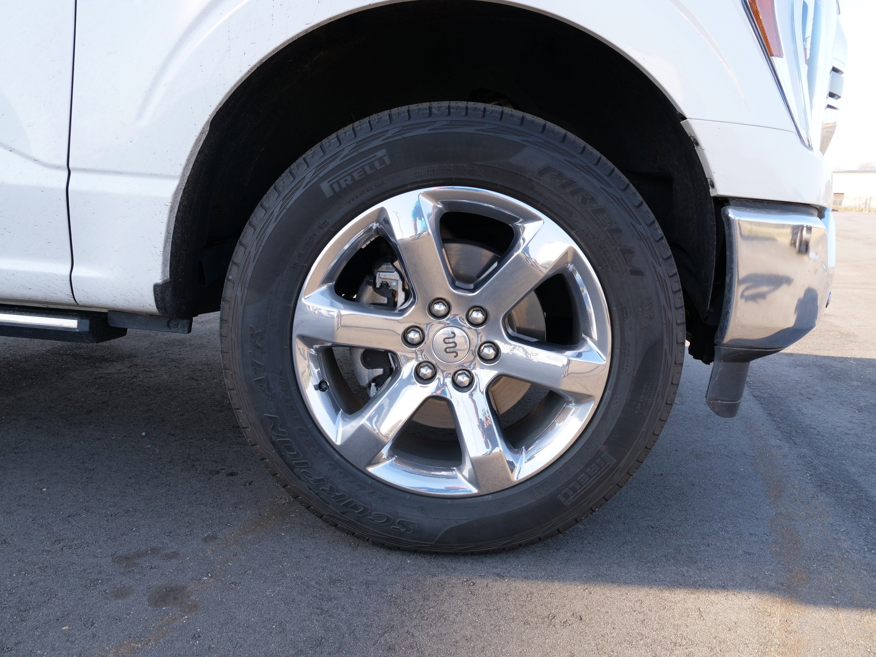 2023 Ford F-150 Base