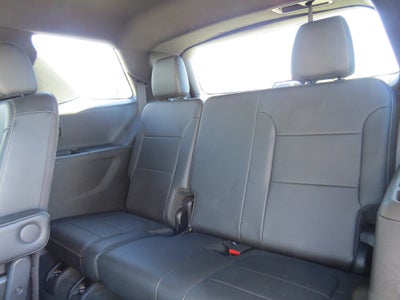 2022 Chevrolet Traverse LT Leather AWD w/ 3rd Row