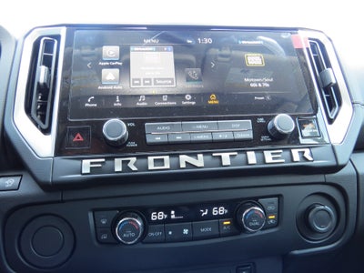 2025 Nissan Frontier SV