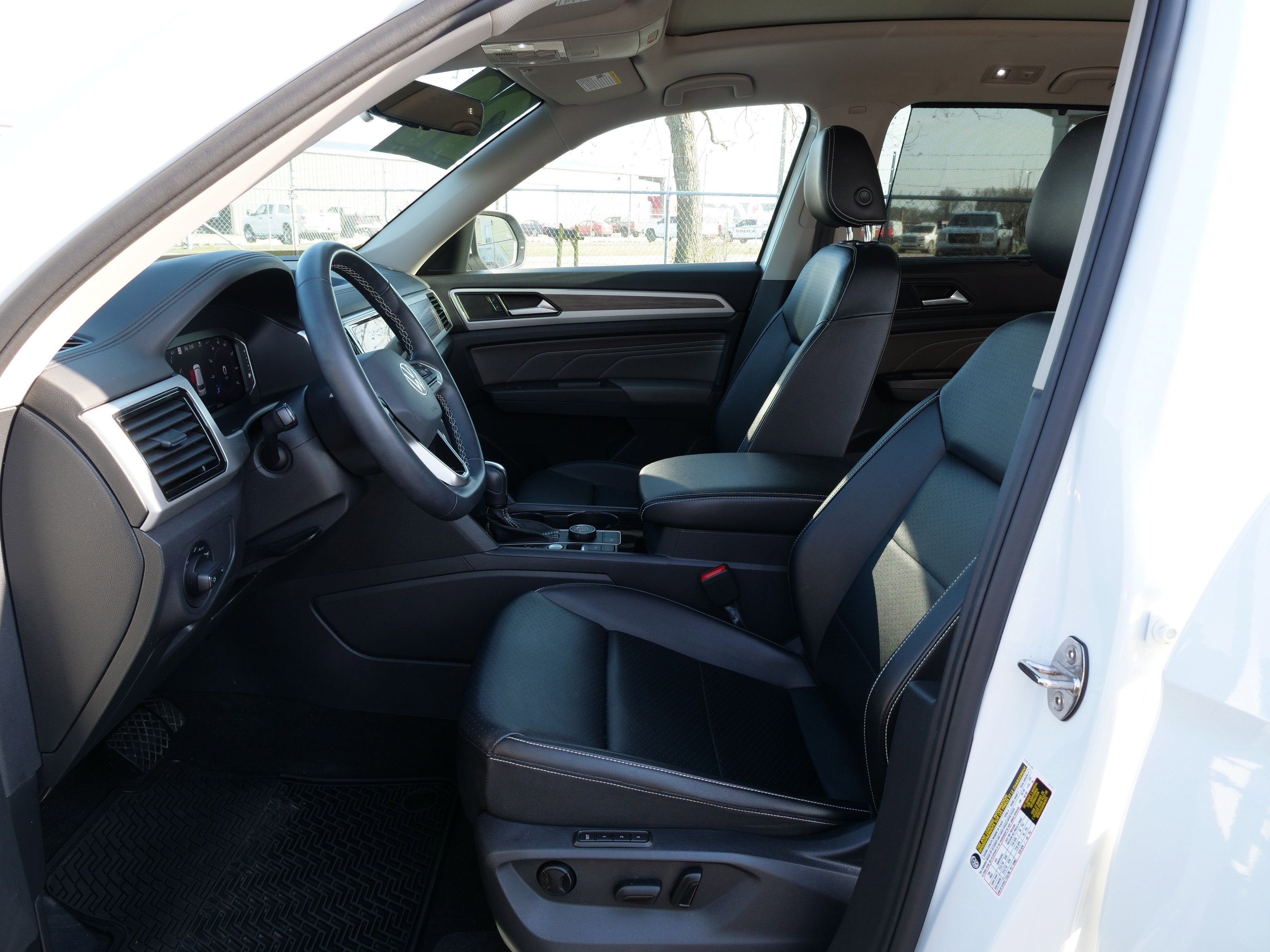 2022 Volkswagen Atlas 2.0T SEL