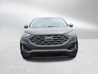 2020 Ford Edge Base