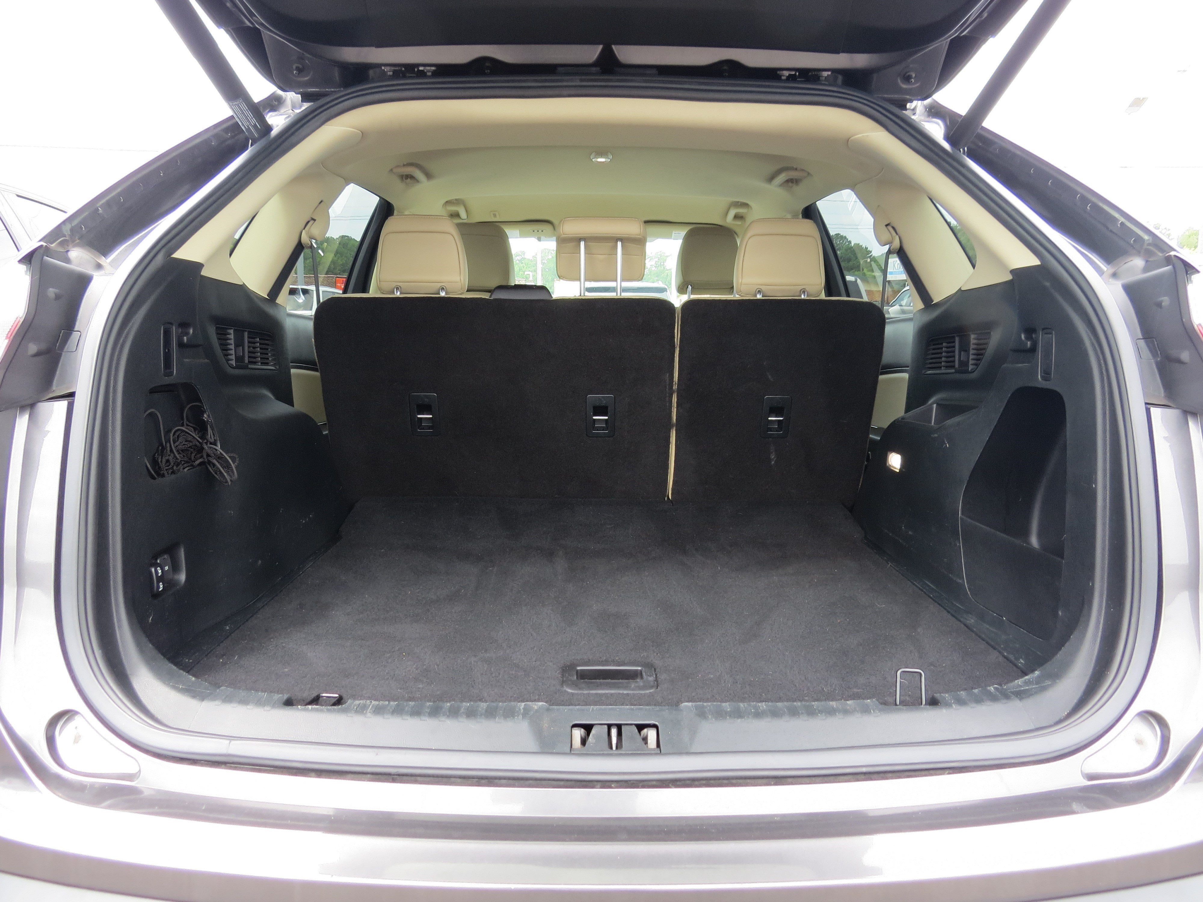2020 Ford Edge Base
