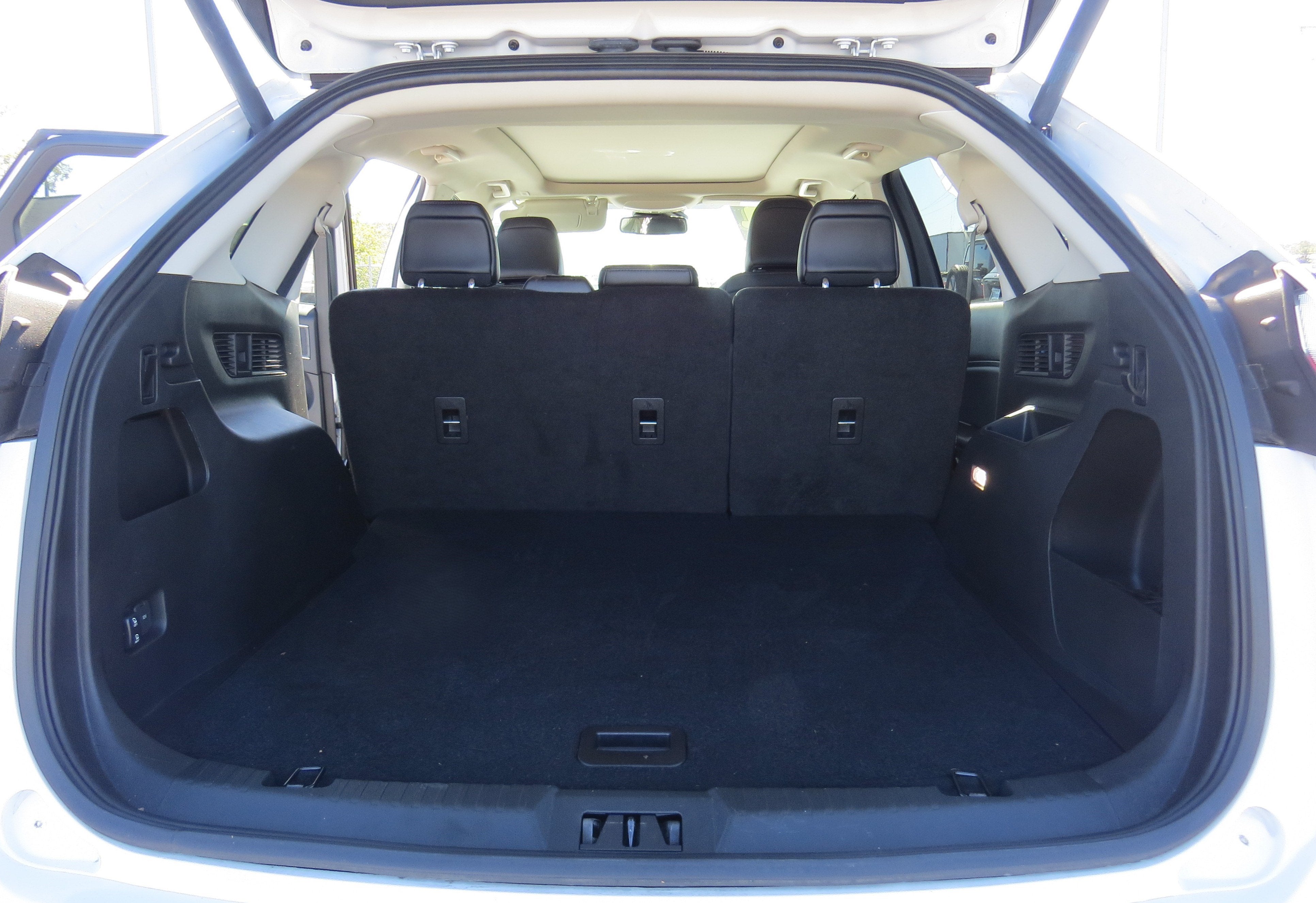 2024 Ford Edge SEL AWD w/ Convenience Pkg. & Panoramic Sunroof