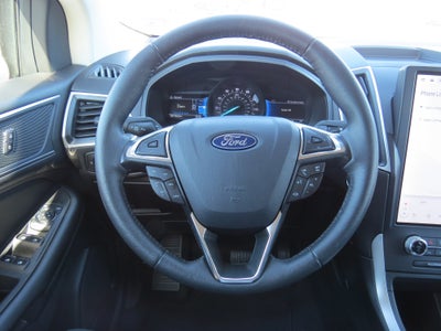 2024 Ford Edge SEL AWD w/ Convenience Pkg. & Panoramic Sunroof