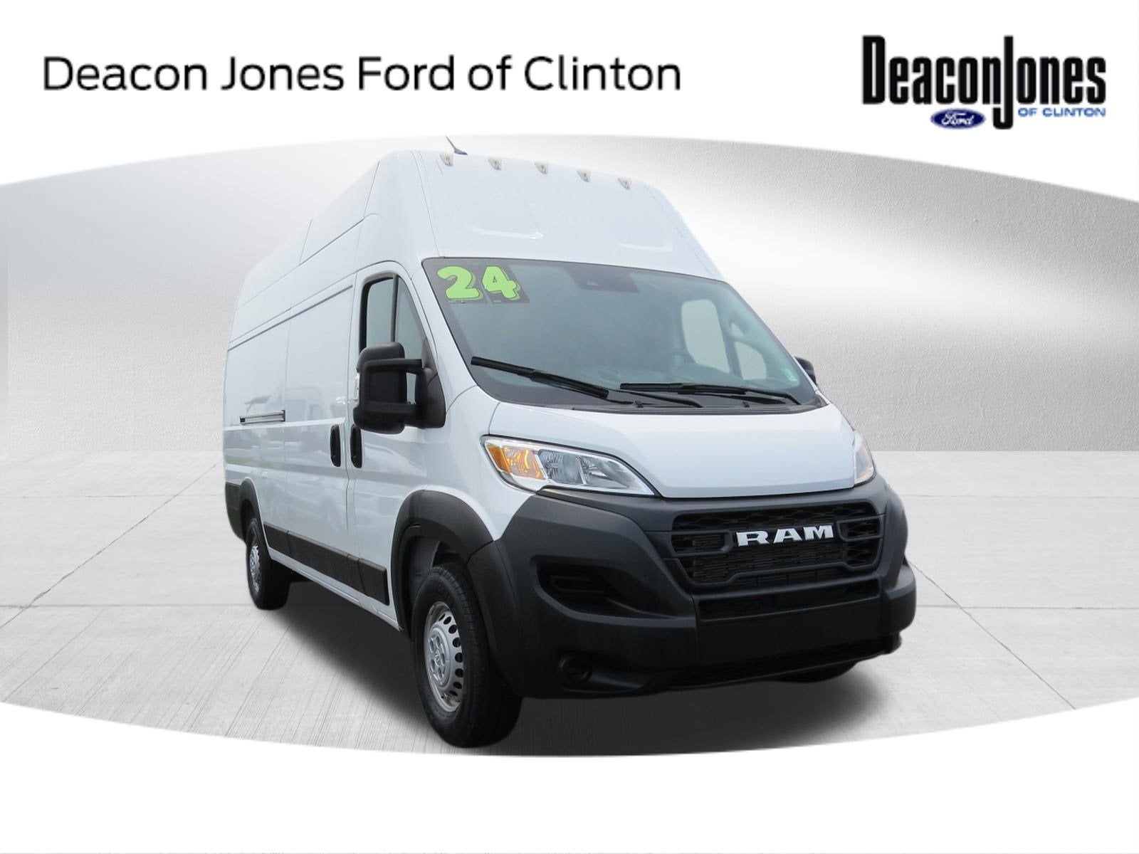 2024 RAM ProMaster Cargo Van Tradesman