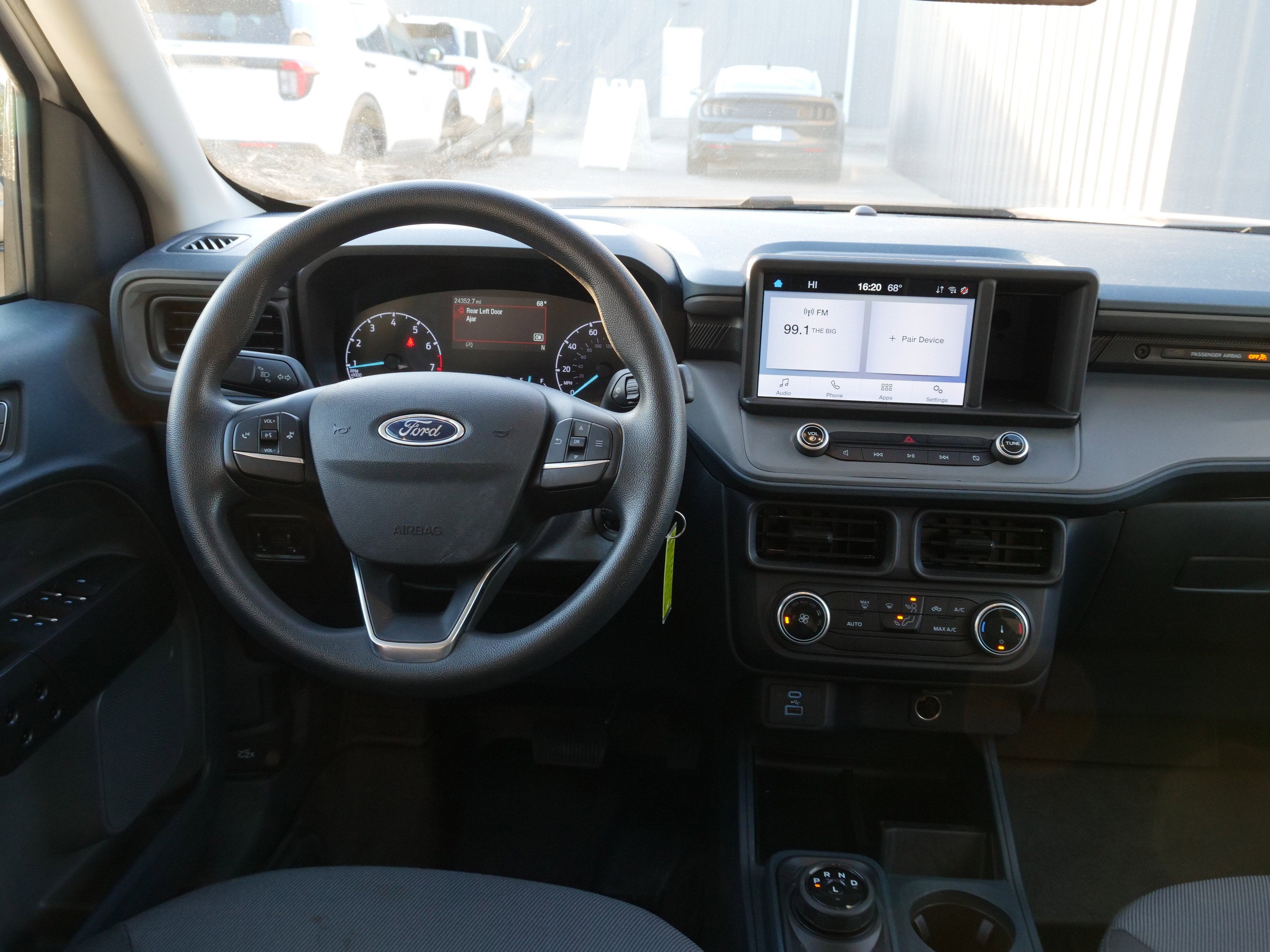 2022 Ford Maverick Base