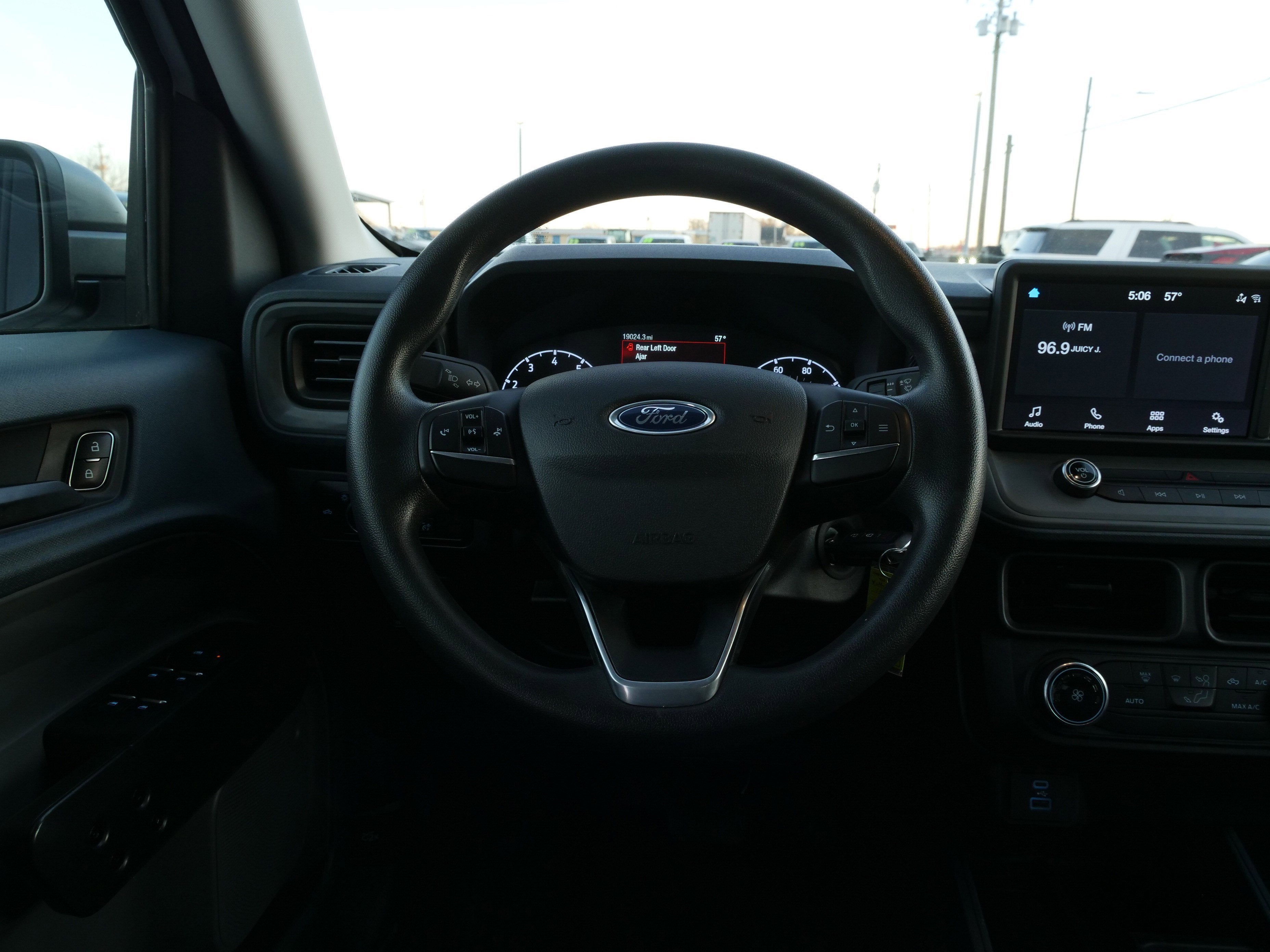 2022 Ford Maverick XL