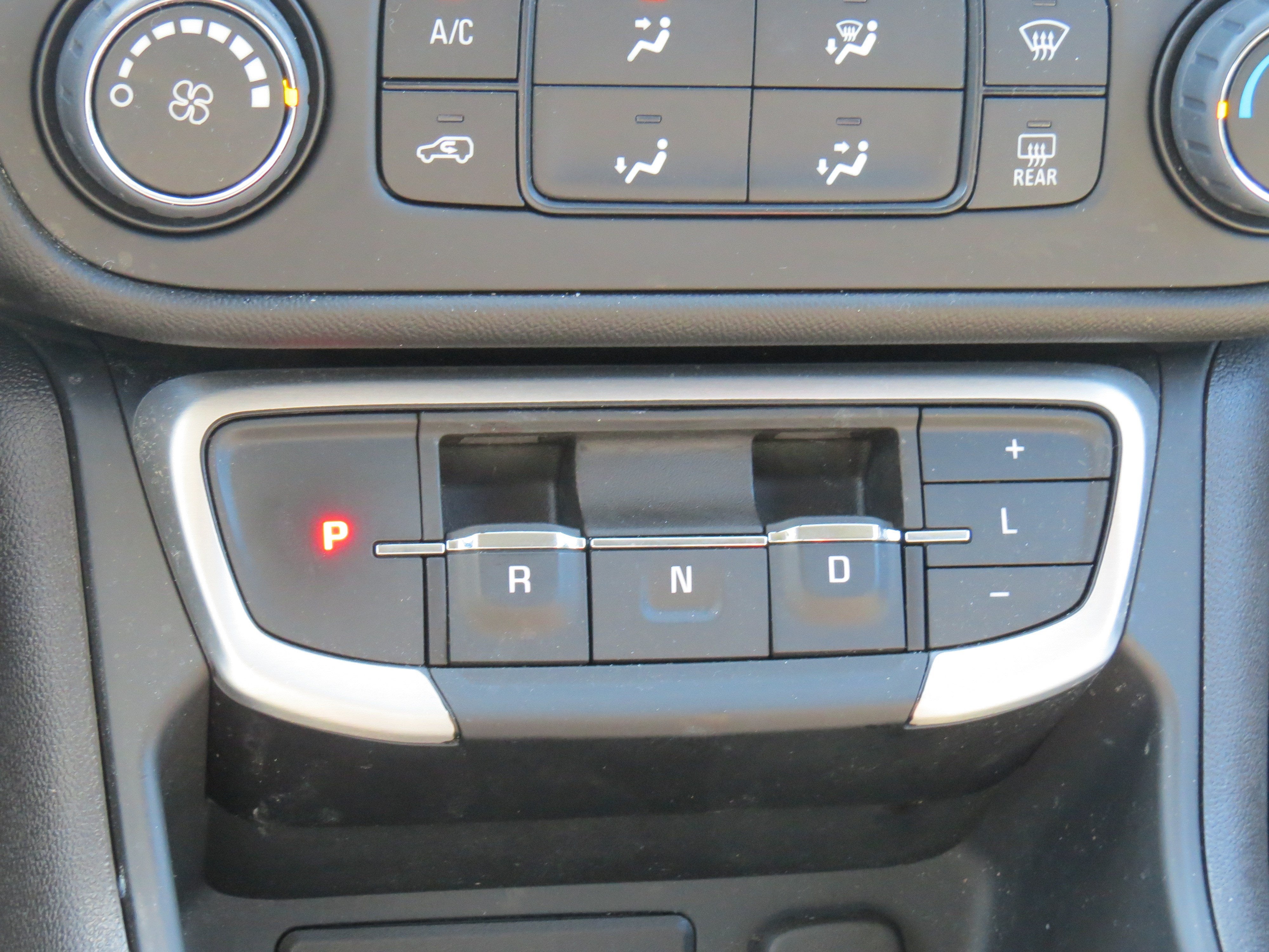 2024 GMC Terrain SLE AWD
