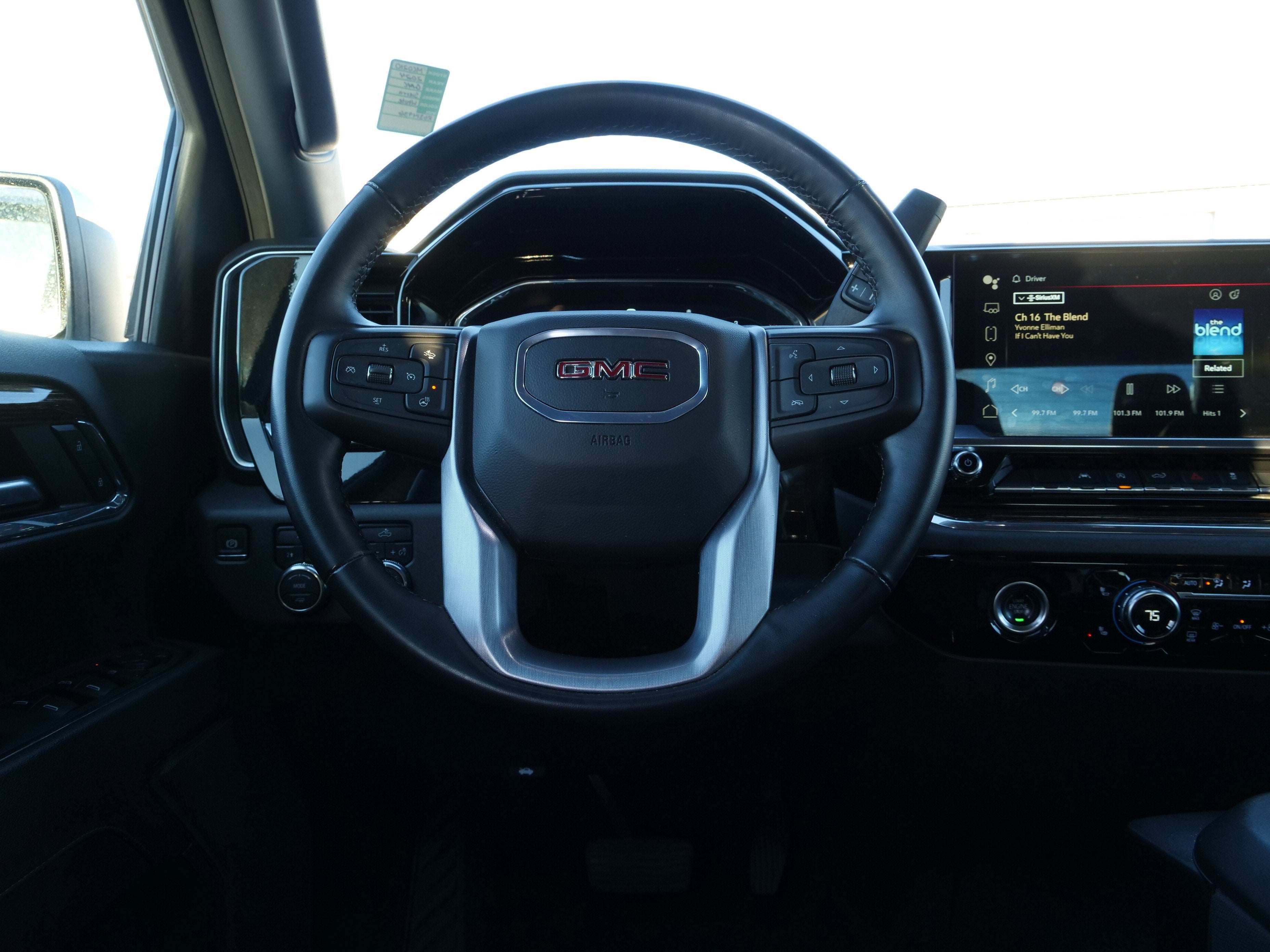 2024 GMC Sierra 1500 SLE