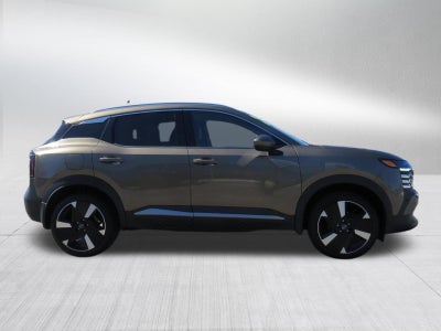 2025 Nissan Kicks SR AWD