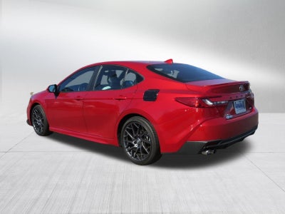 2025 Toyota Camry SE Hybrid w/ Convenience Package & Sunroof