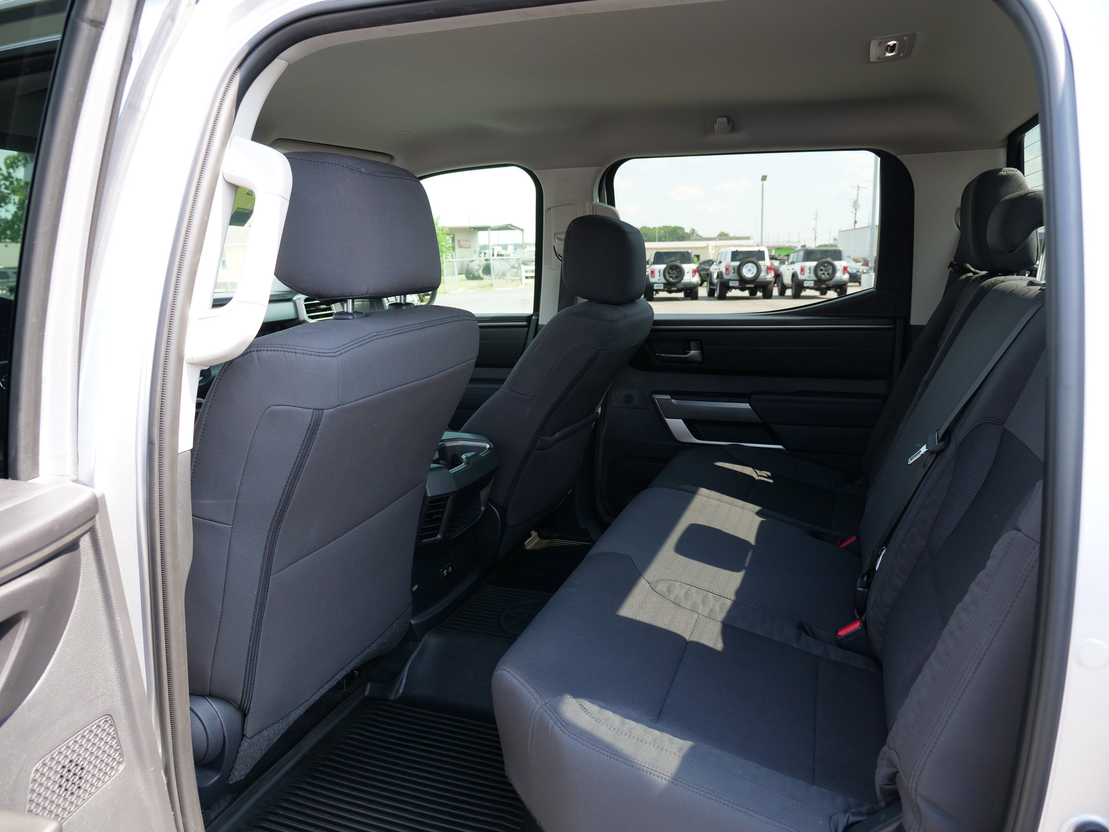 2024 Toyota Tundra 4WD SR5