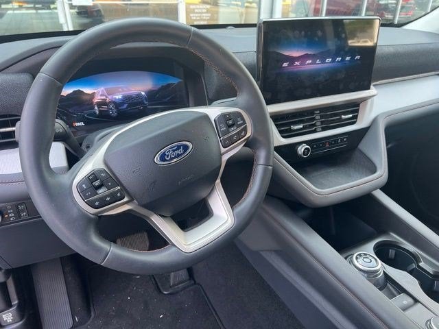 2026 Ford Explorer Active w/100A Pkg
