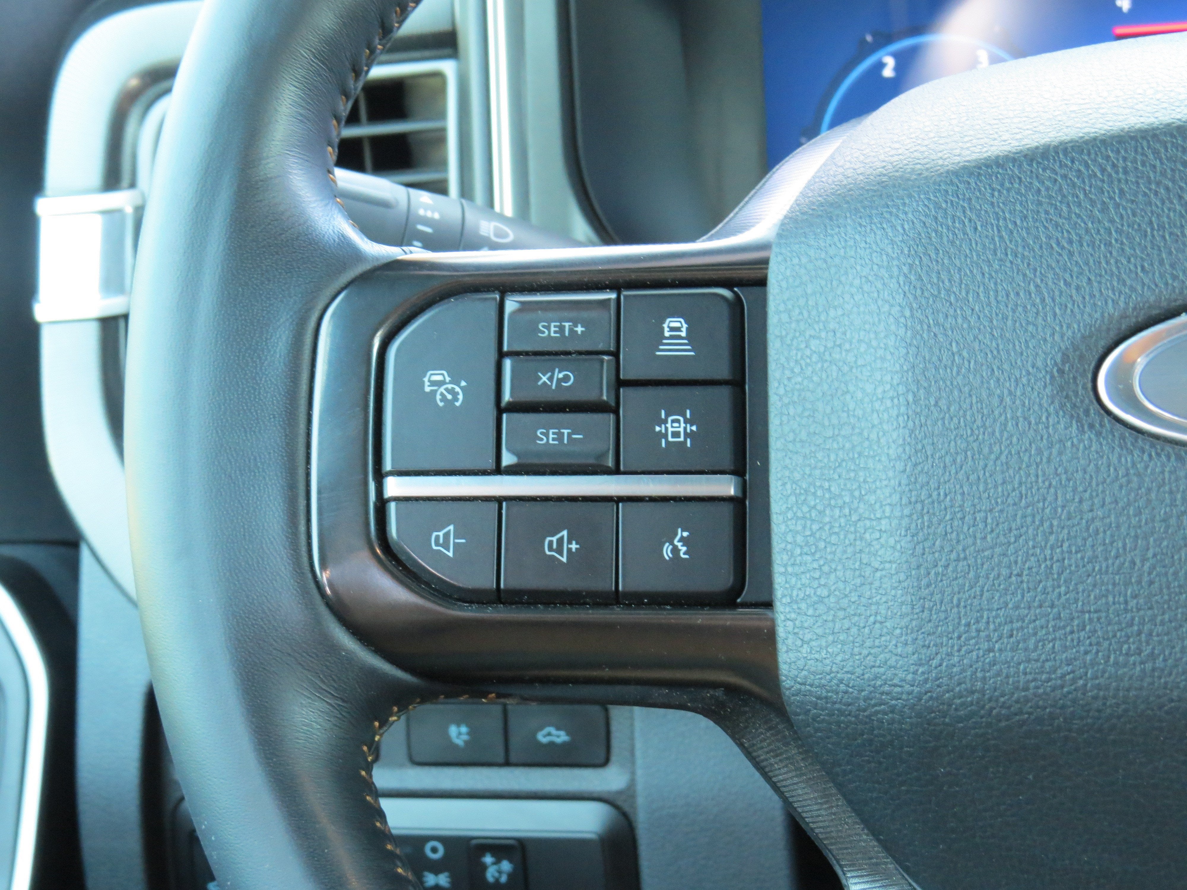 2024 Ford Super Duty F-350 SRW XL