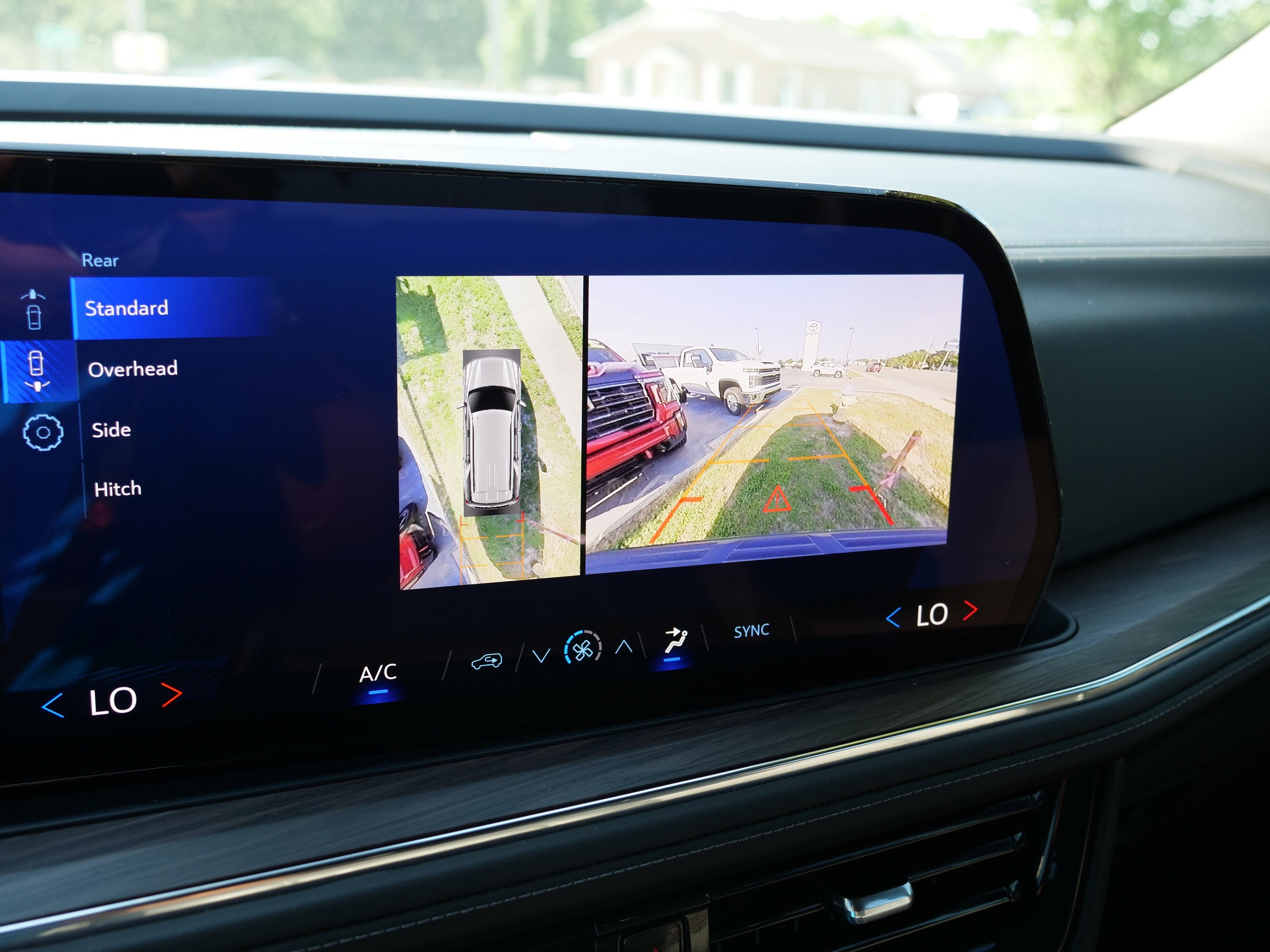 2025 Chevrolet Tahoe LS