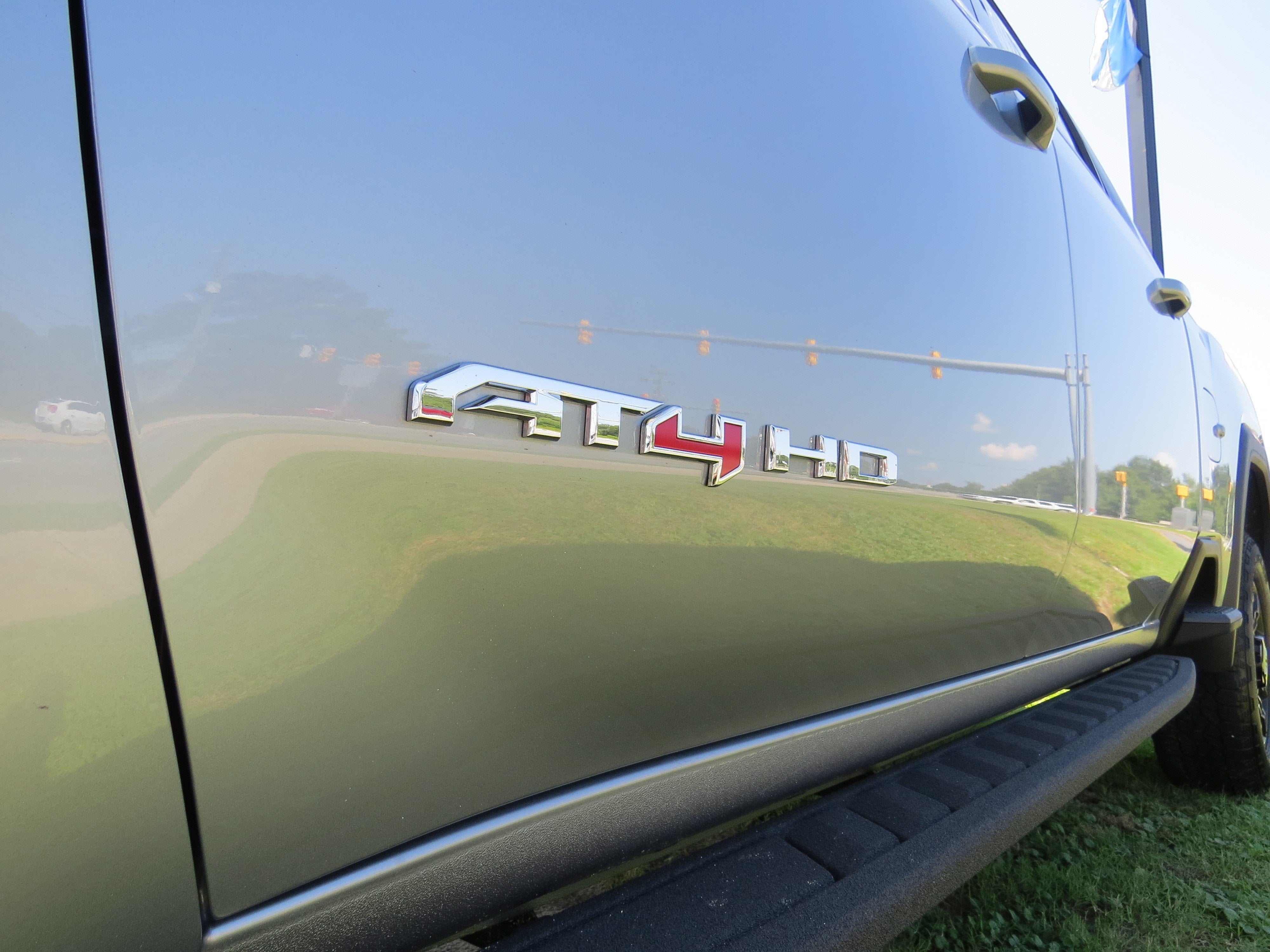 2026 GMC Sierra 2500 HD AT4
