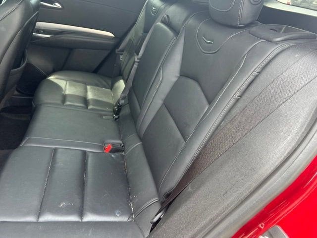 2022 Cadillac XT4 Premium Luxury