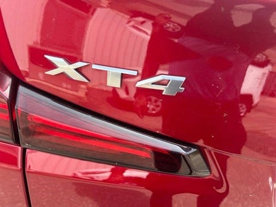 2022 Cadillac XT4 Premium Luxury