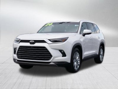 2024 Toyota Grand Highlander XLE