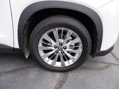 2024 Toyota Grand Highlander XLE